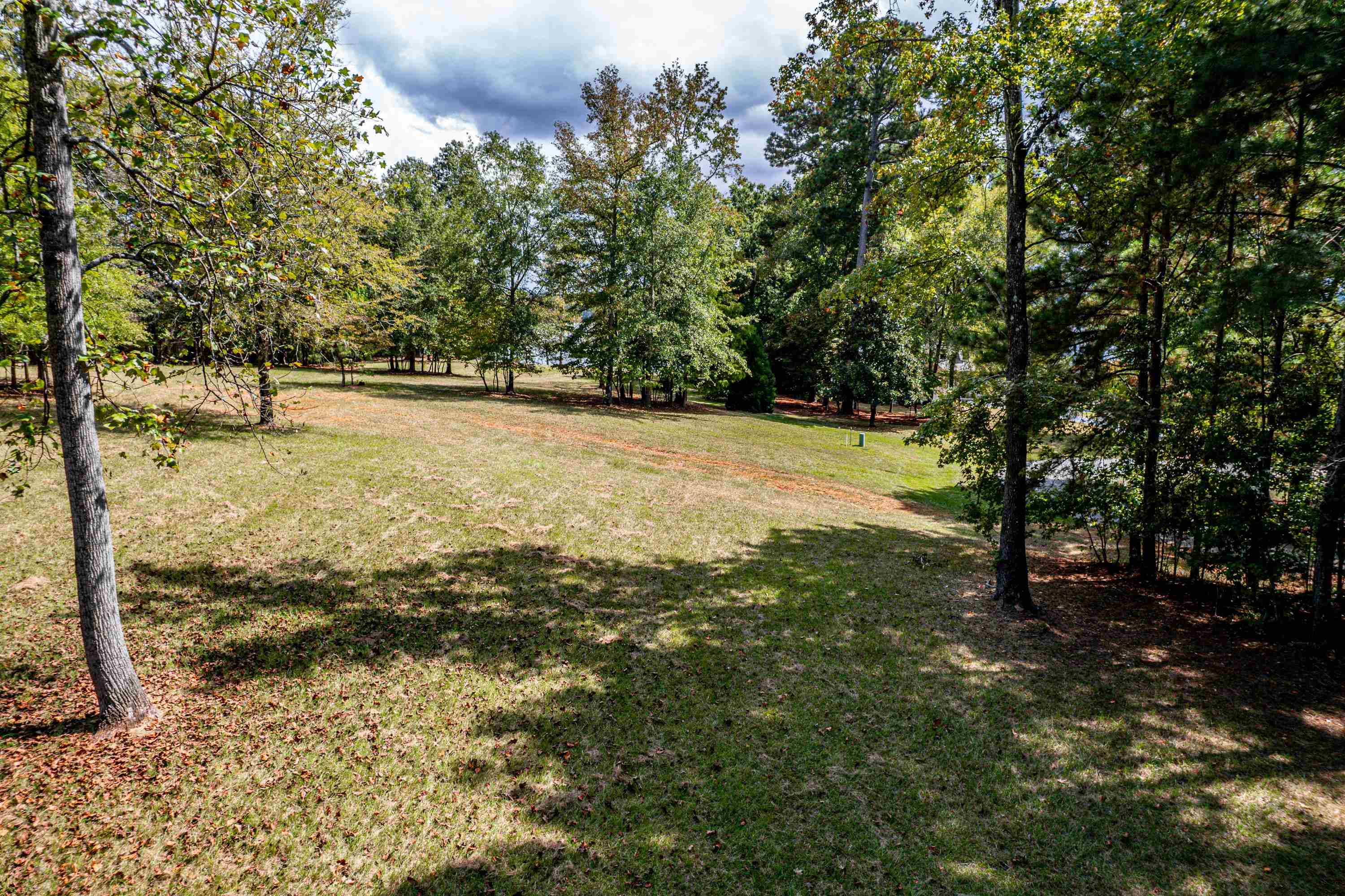 222 Waters Edge Drive Property Photo 9
