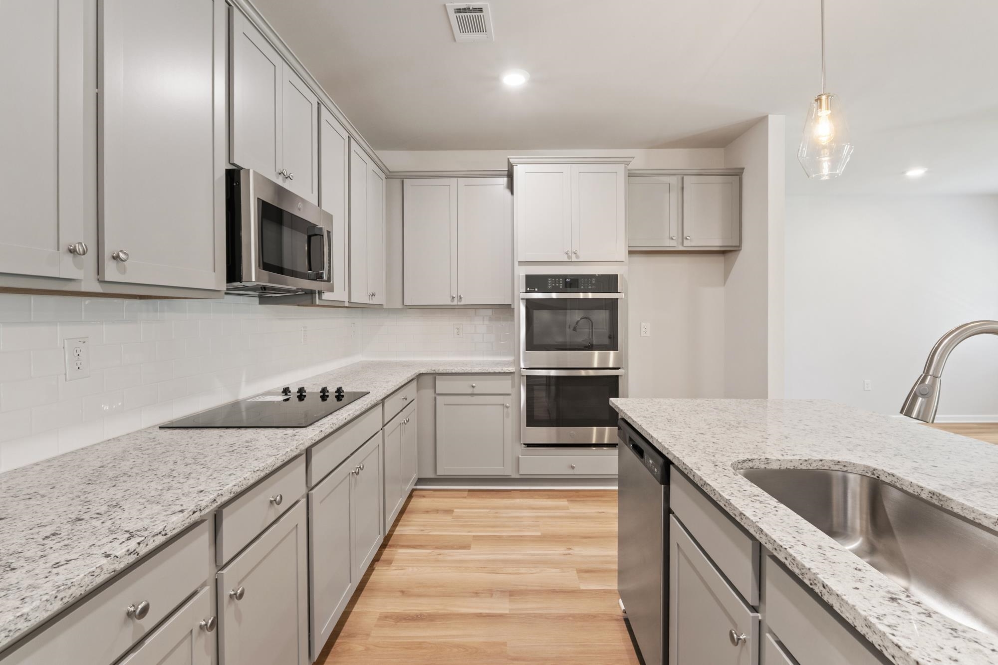 1209 Dickens Road Property Photo 6