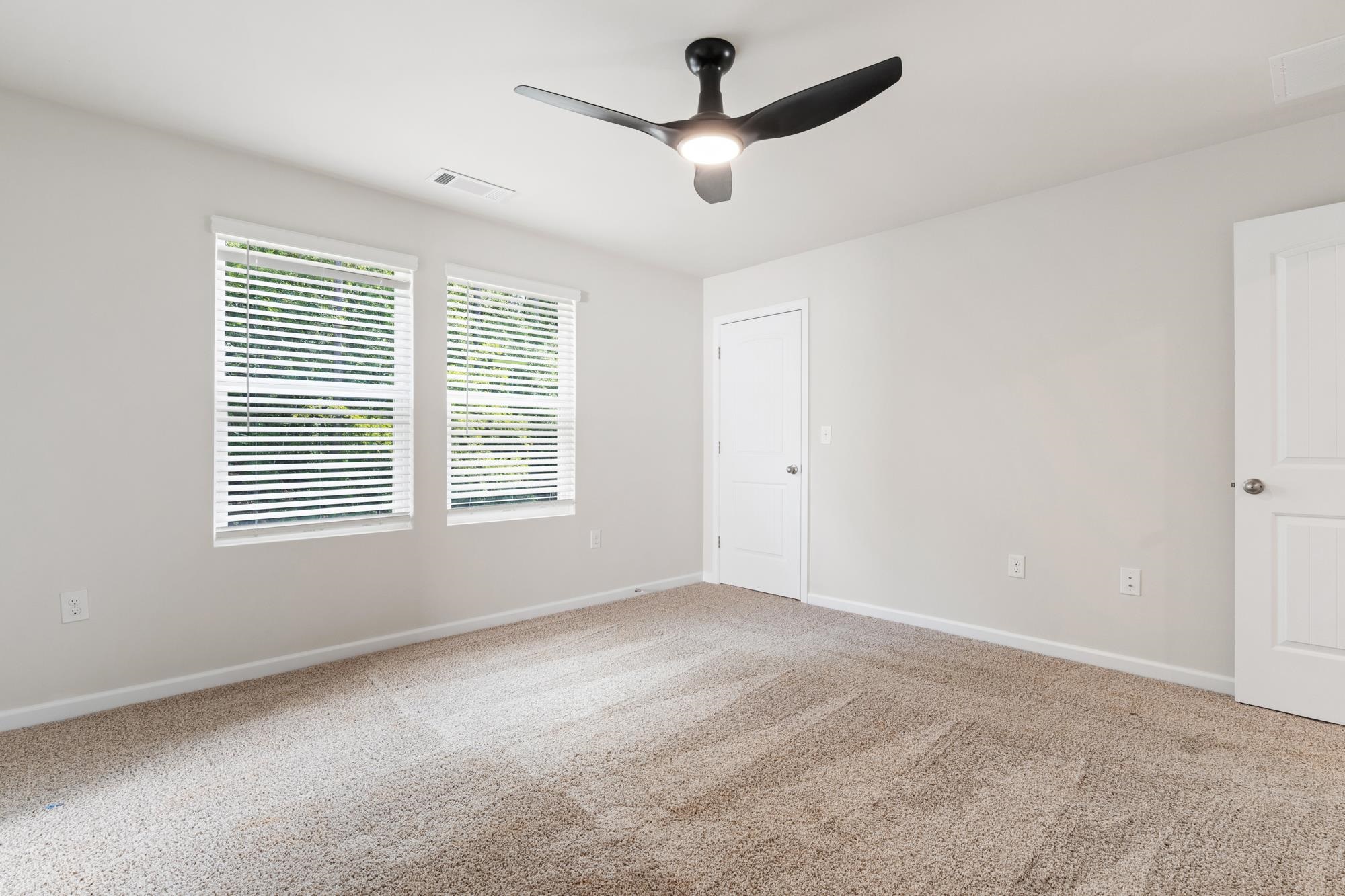 1209 Dickens Road Property Photo 10