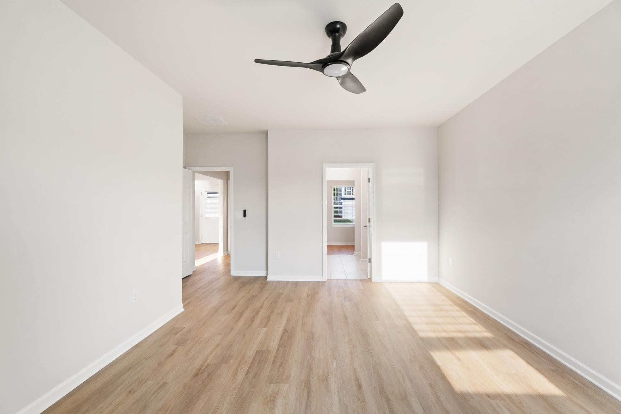 1196 Dickens Road Property Photo 16