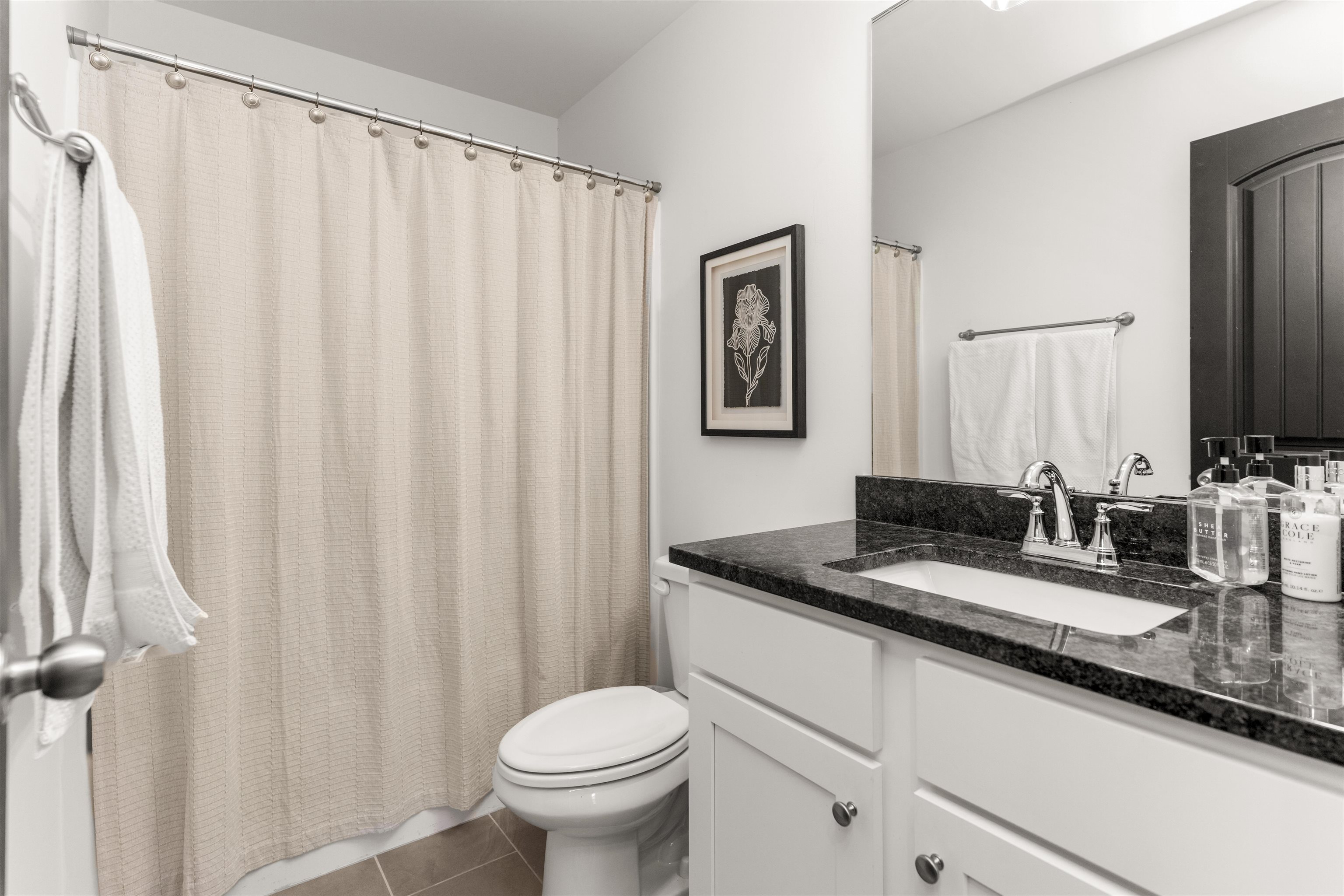 112 Alexander Lakes Drive Property Photo 44