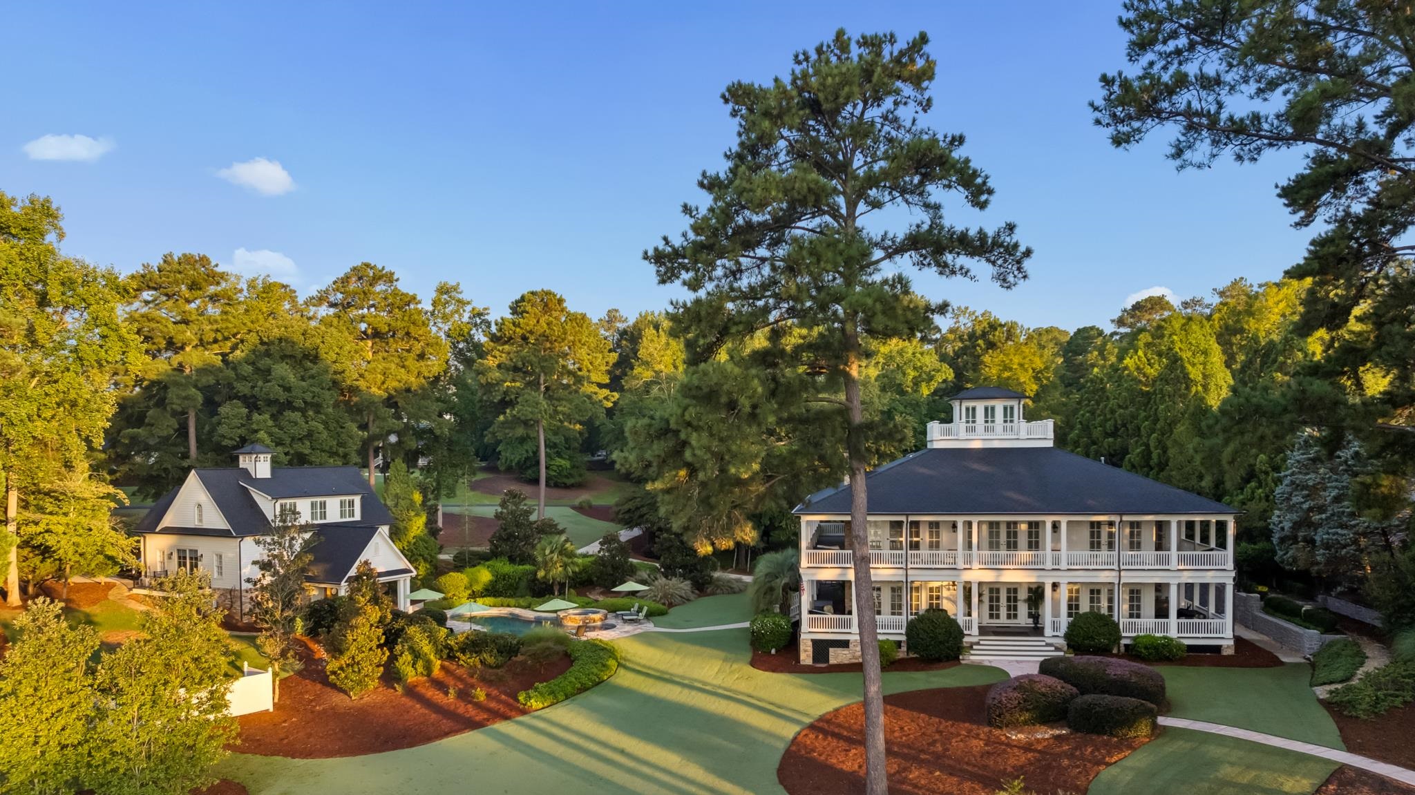1581 Lighthouse Circle Property Photo 3