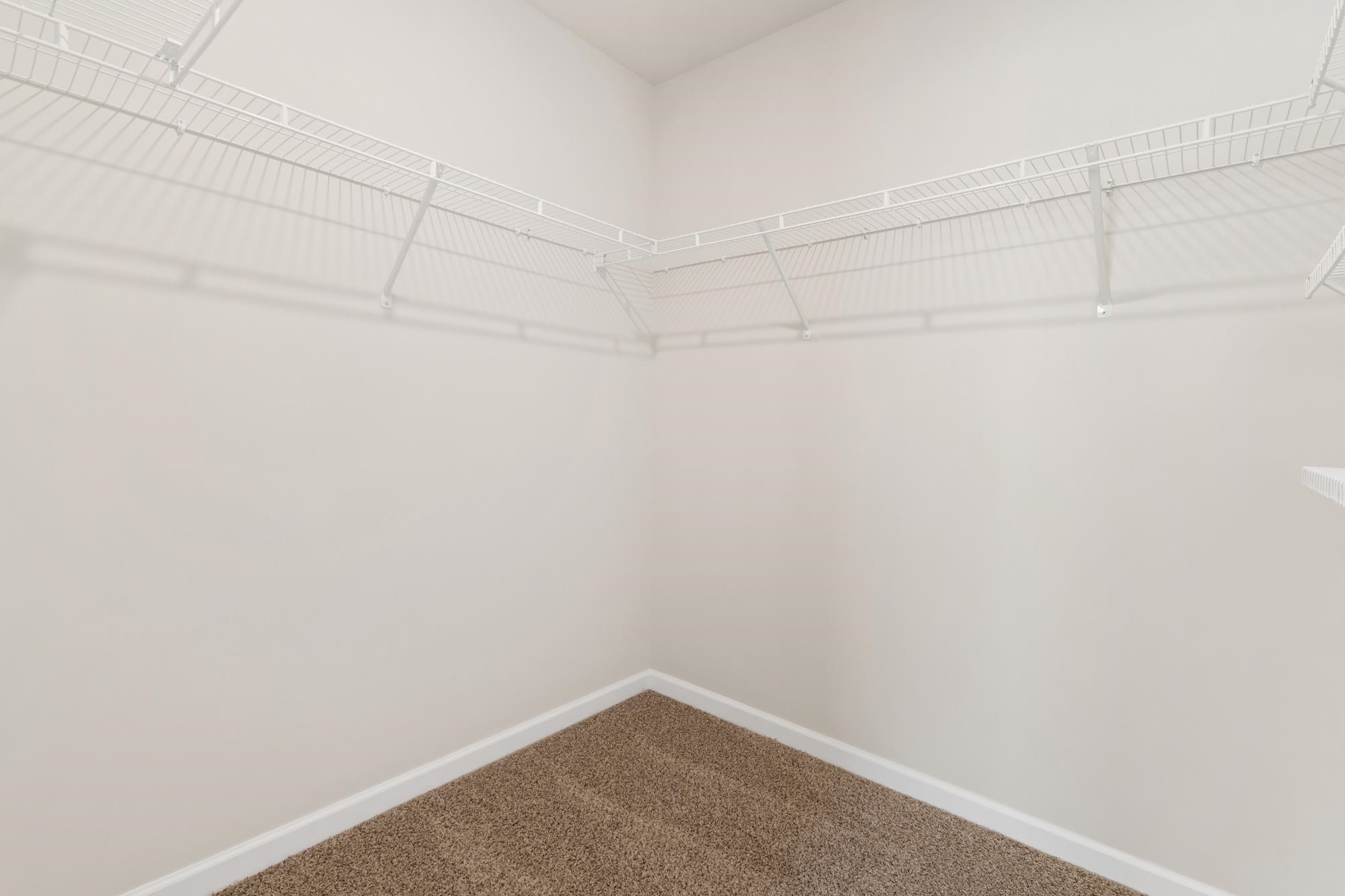 1189 Dickens Road Property Photo 17