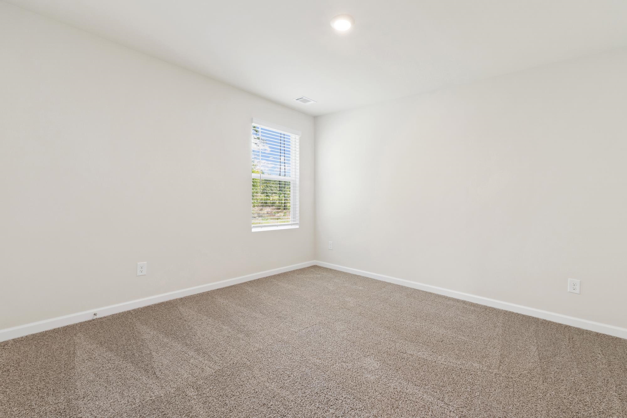 1189 Dickens Road Property Photo 20