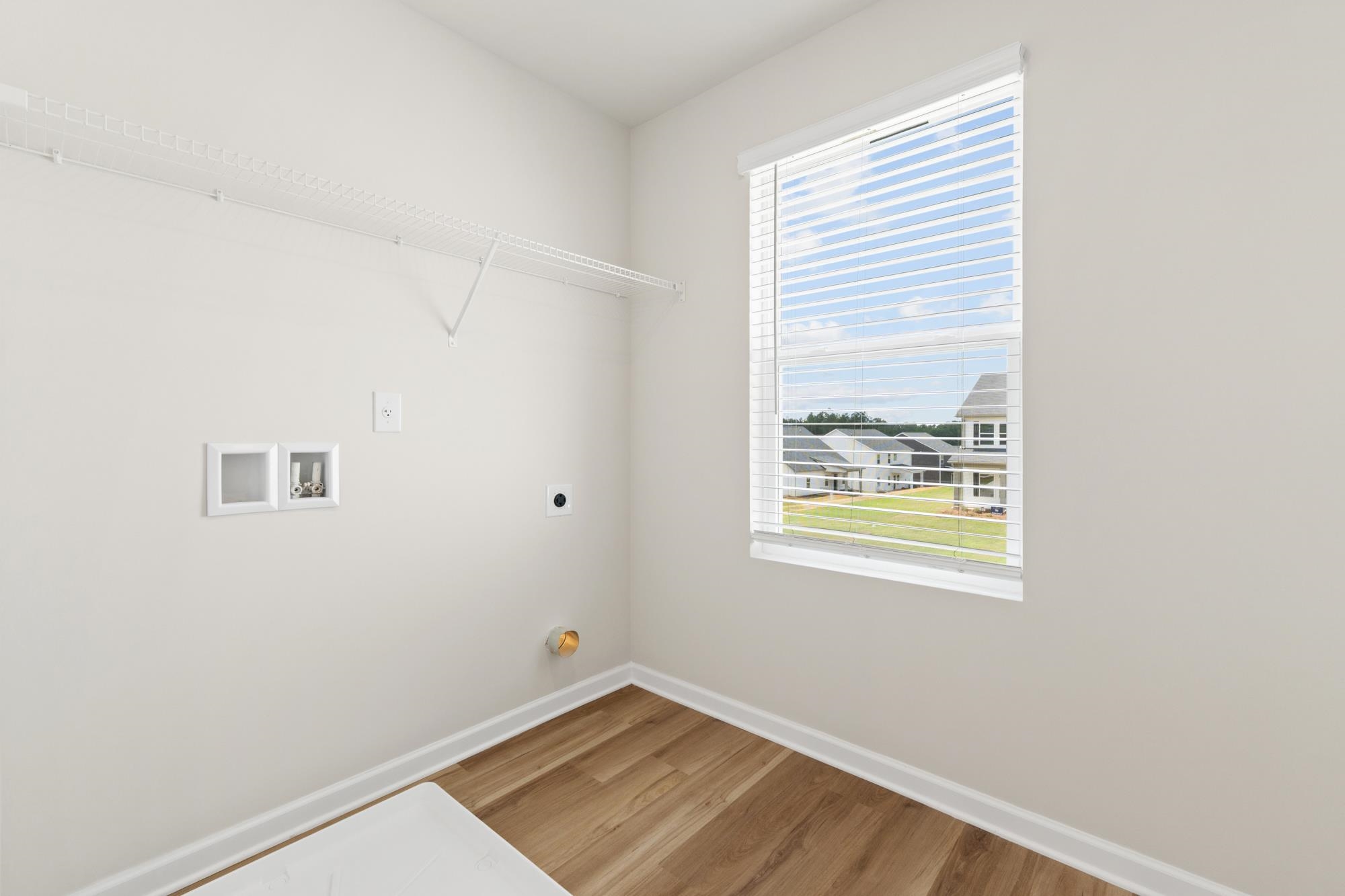 1189 Dickens Road Property Photo 23