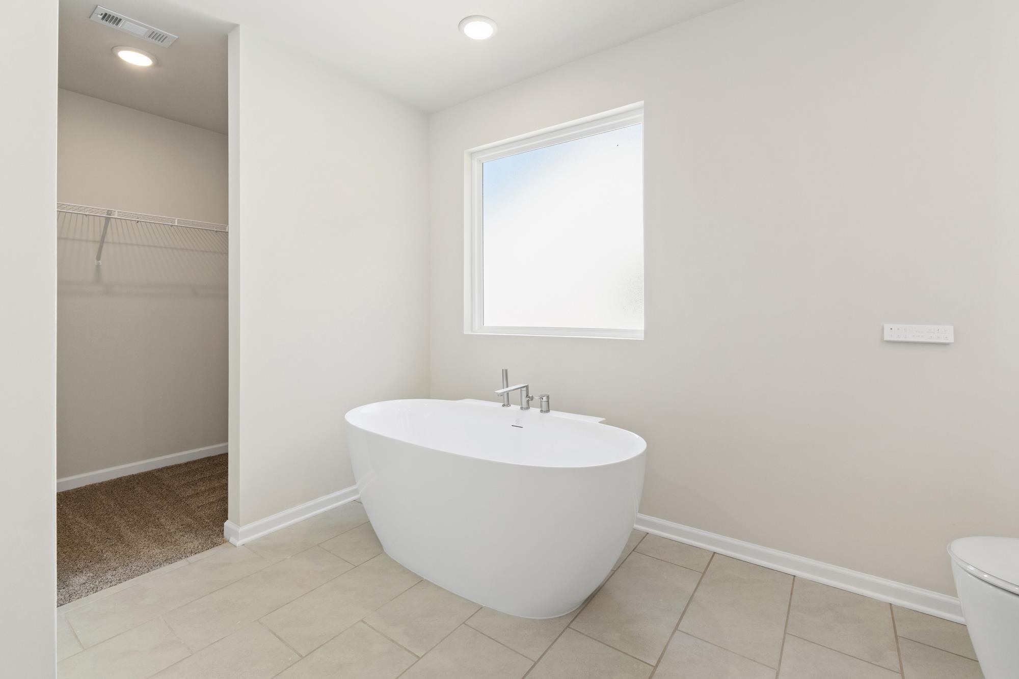 1179 Dickens Road Property Photo 13