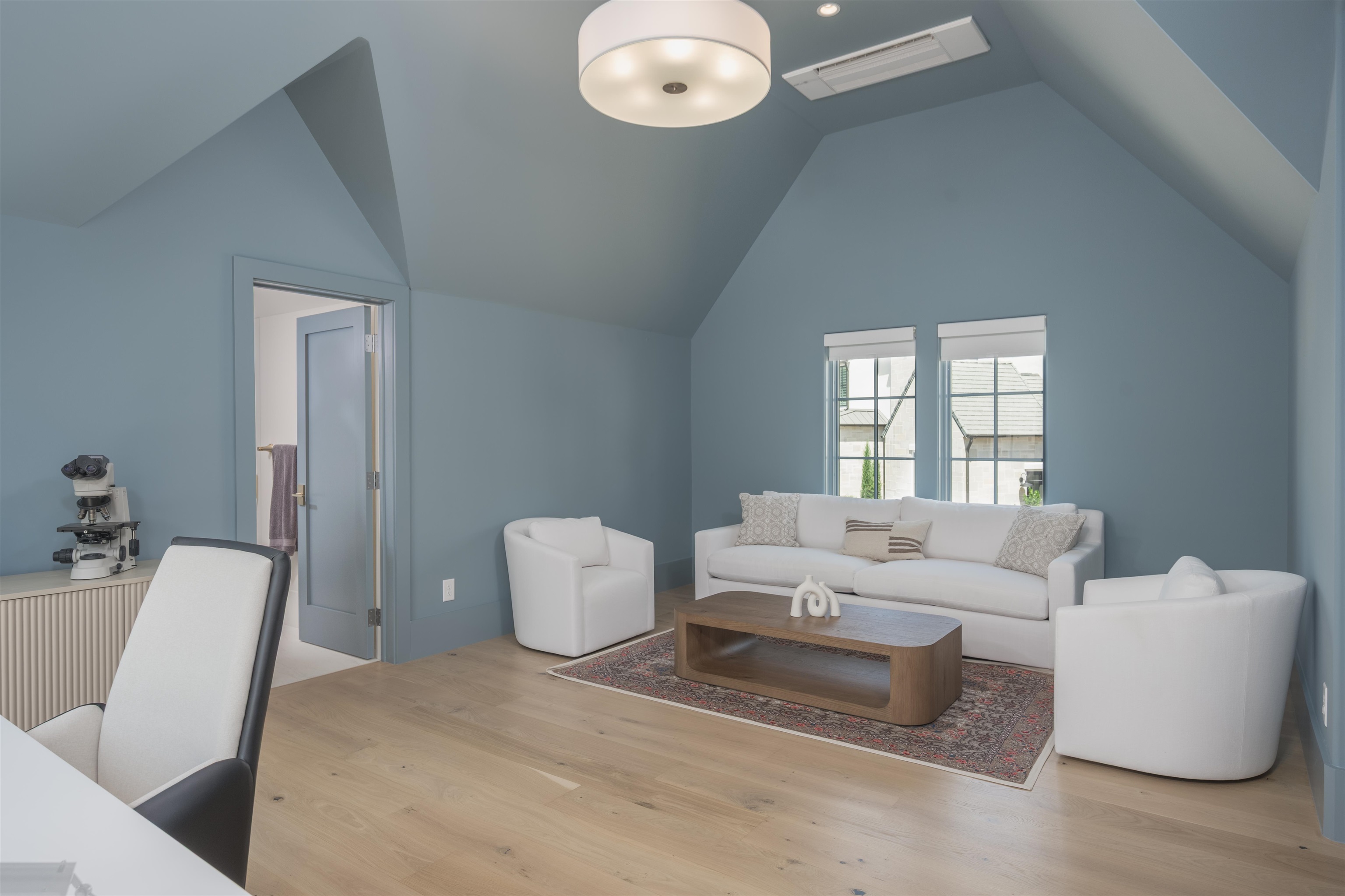 1131 Longview Commons Property Photo 45