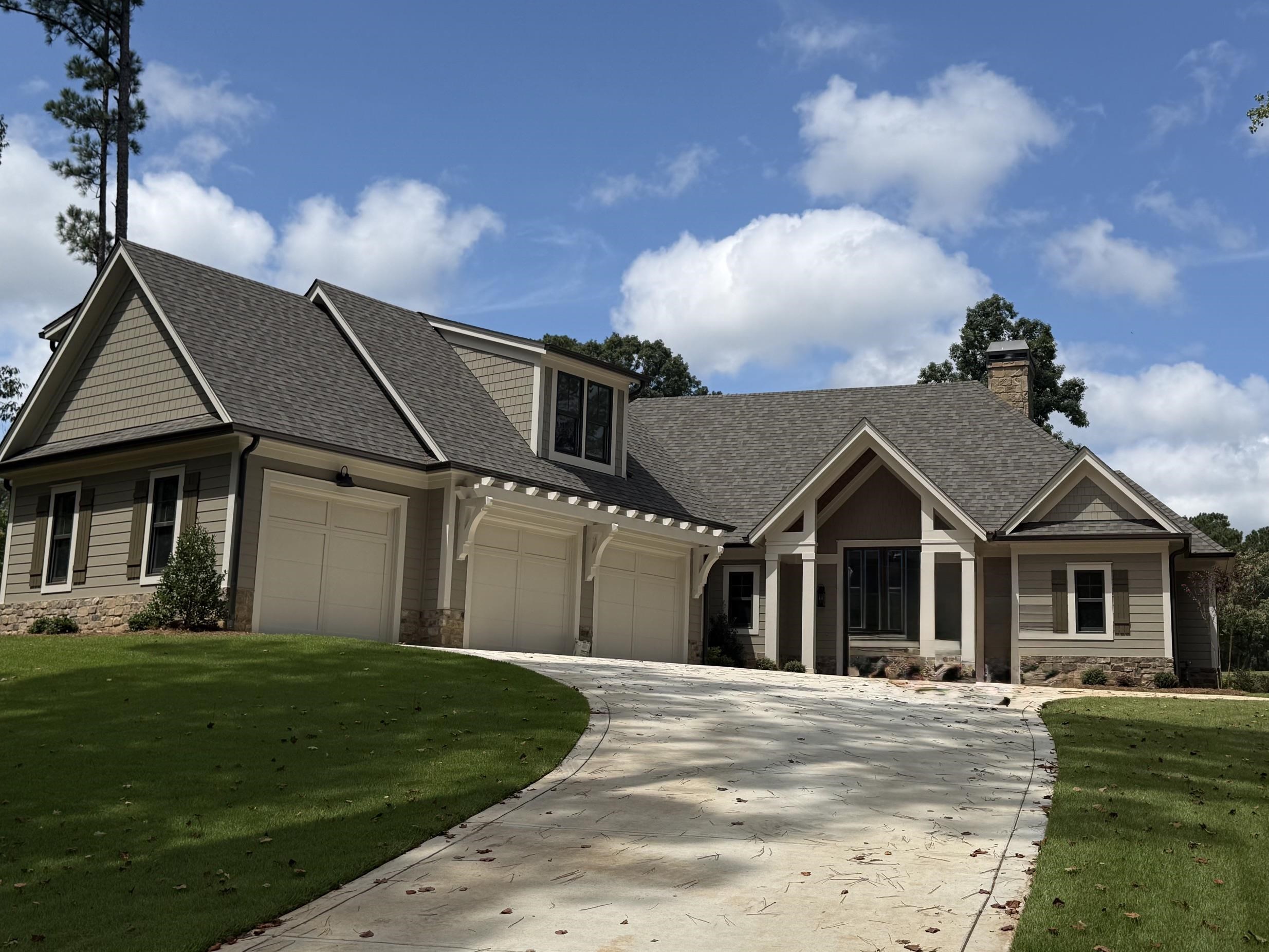 1010 Shadow Creek Way Property Photo 1