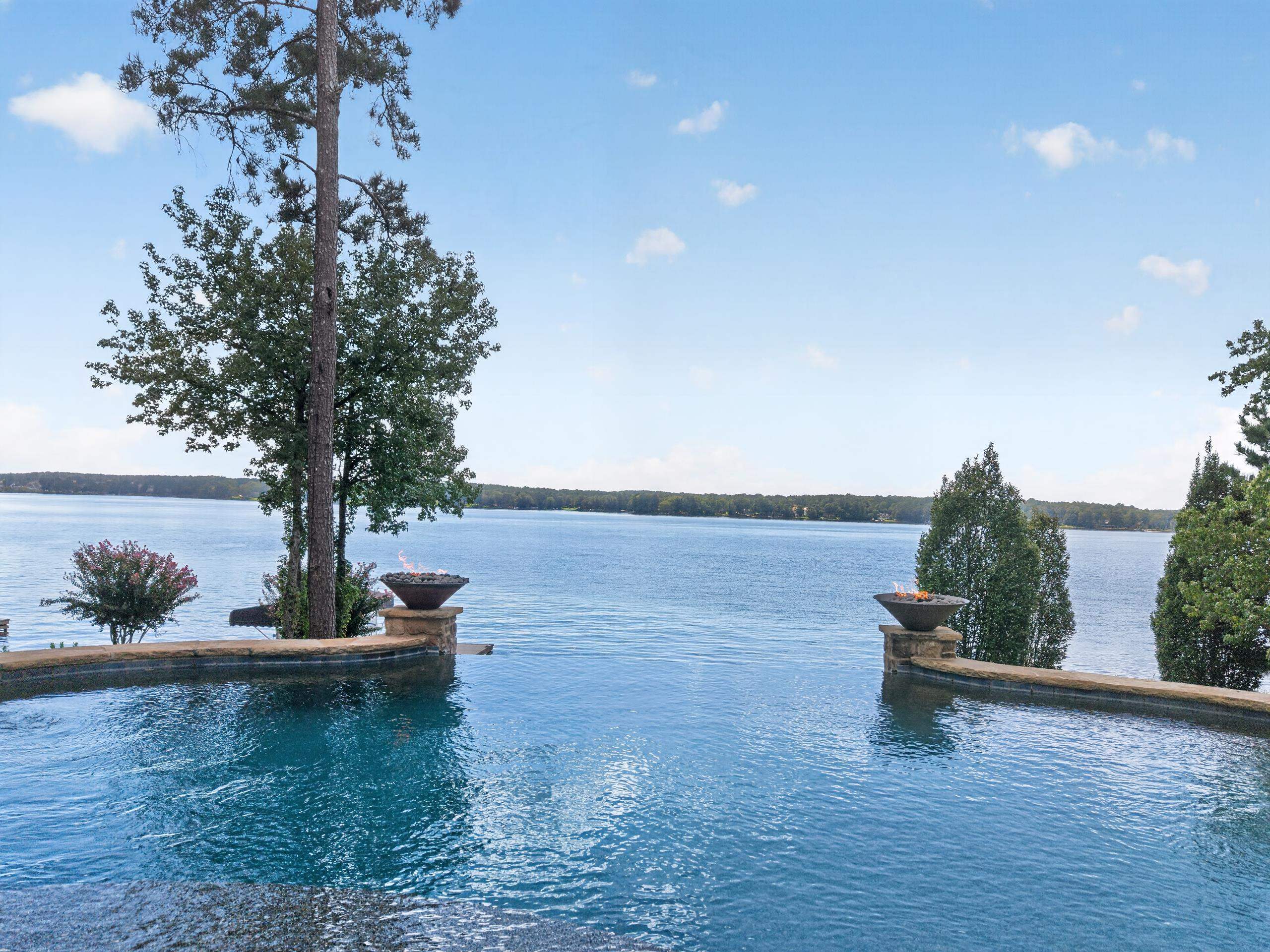 1131 Kingfisher Point Property Photo 5