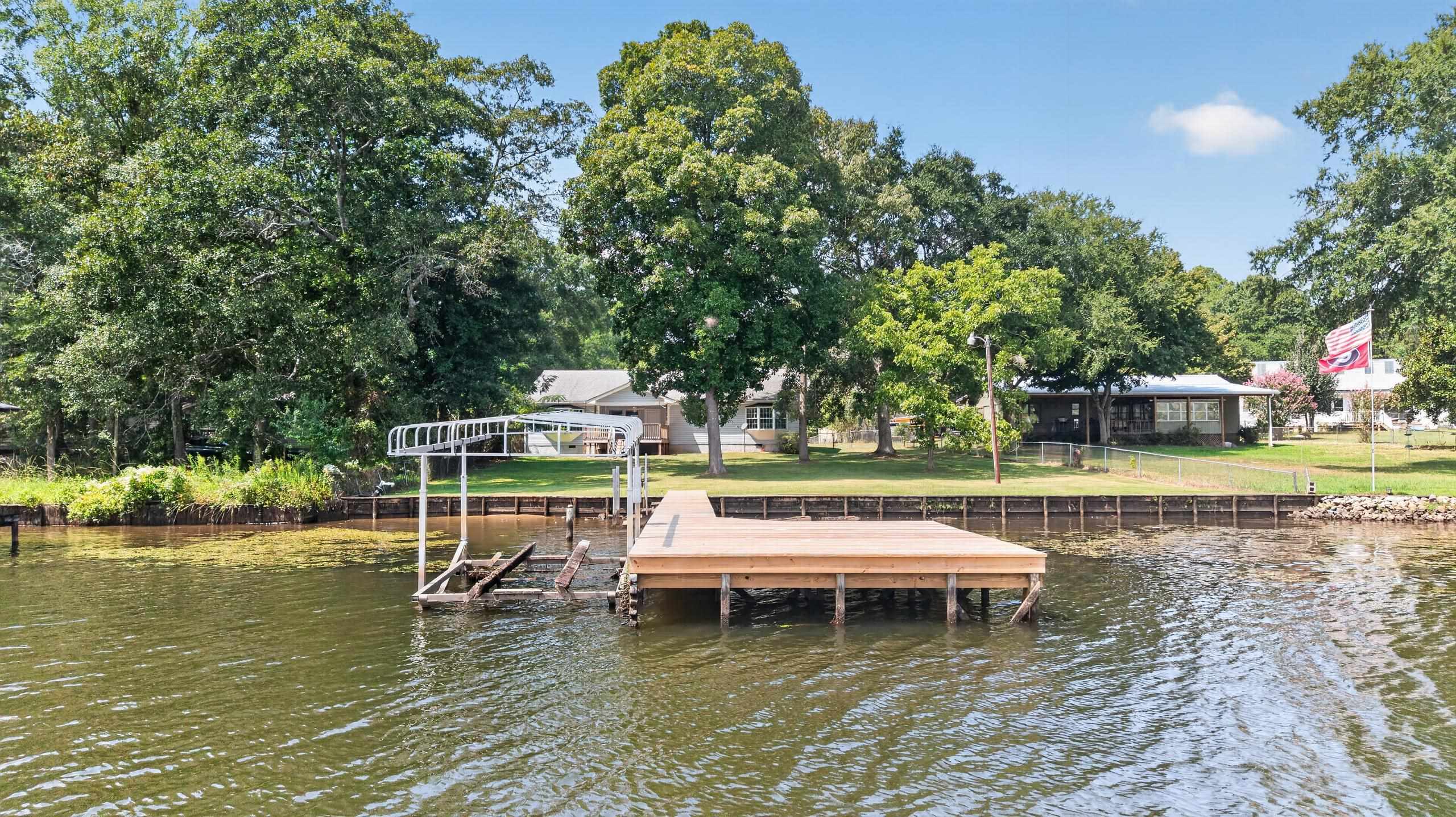 274 S Steele Bridge Road Property Photo 1