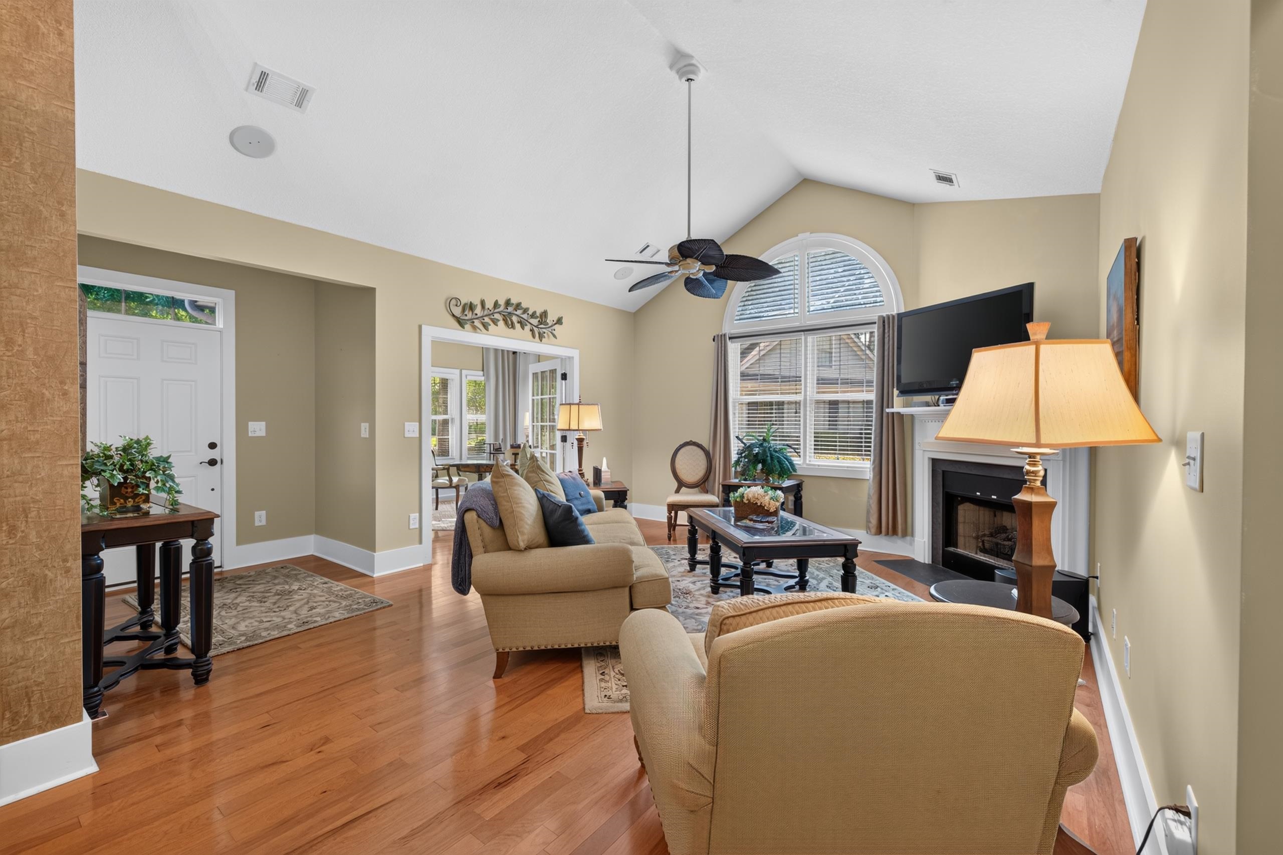144 Edgewood Court Property Photo 11