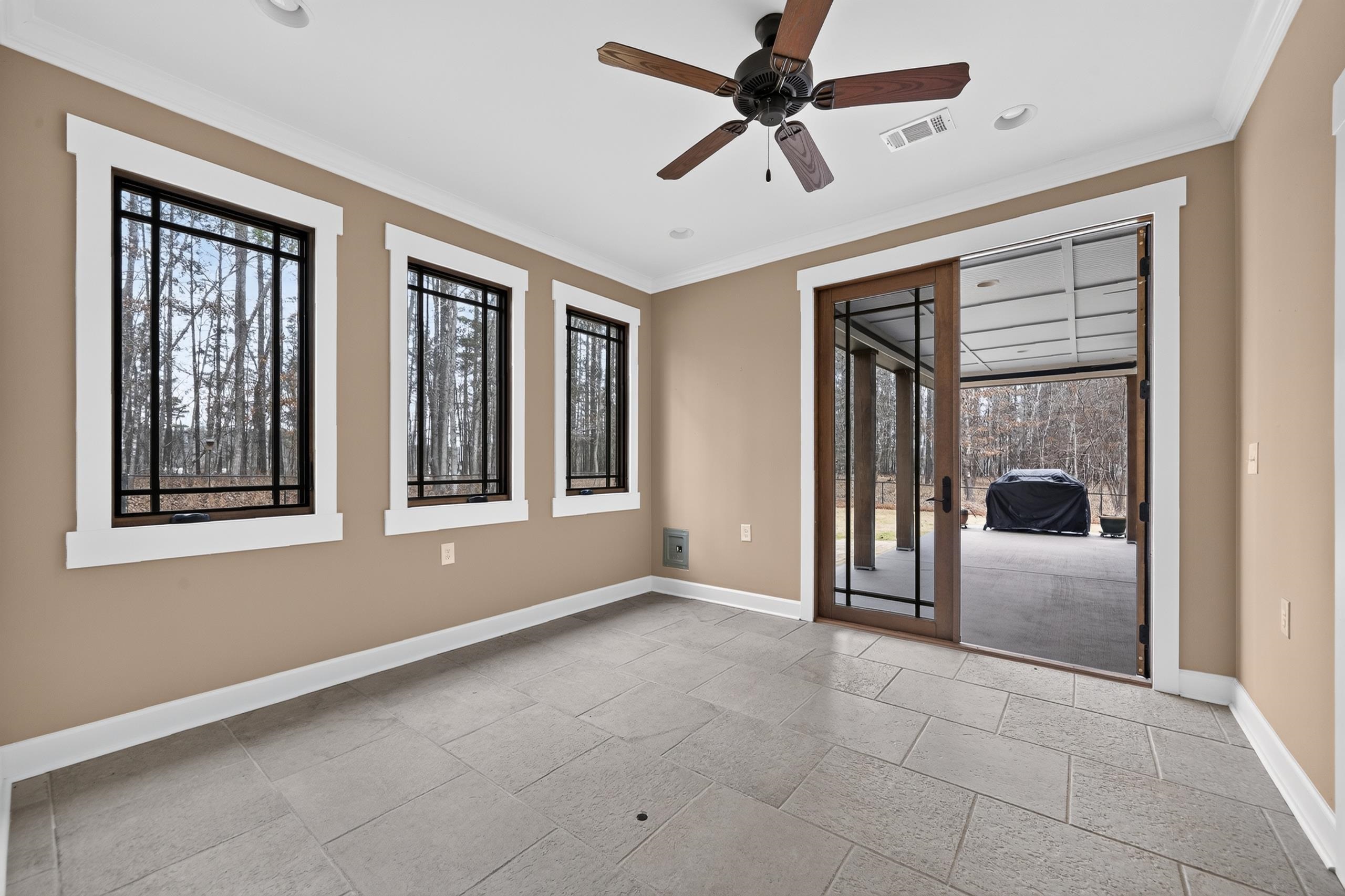 151 Sinclair Circle Property Photo 34