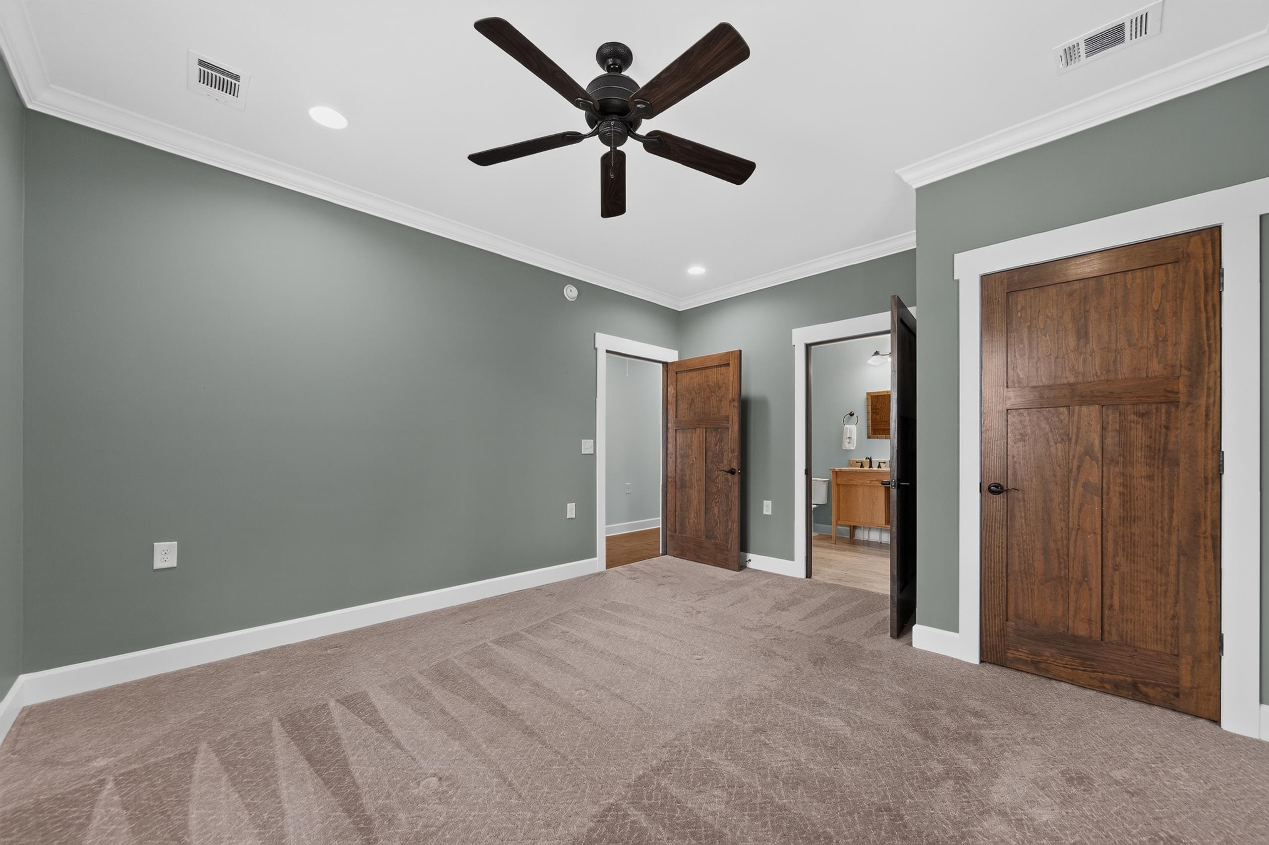 151 Sinclair Circle Property Photo 49