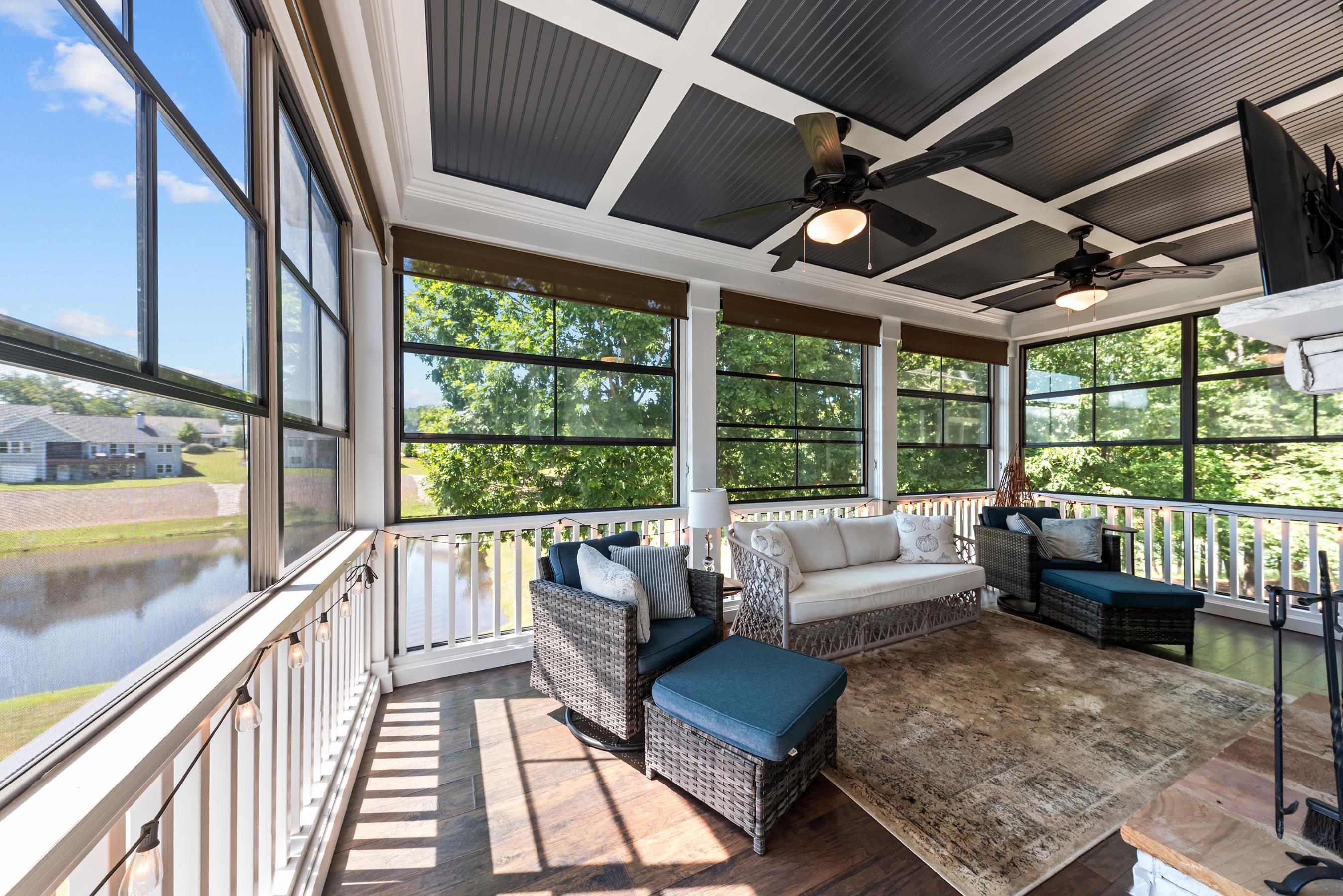 1021 Harbor Loop Property Photo 29