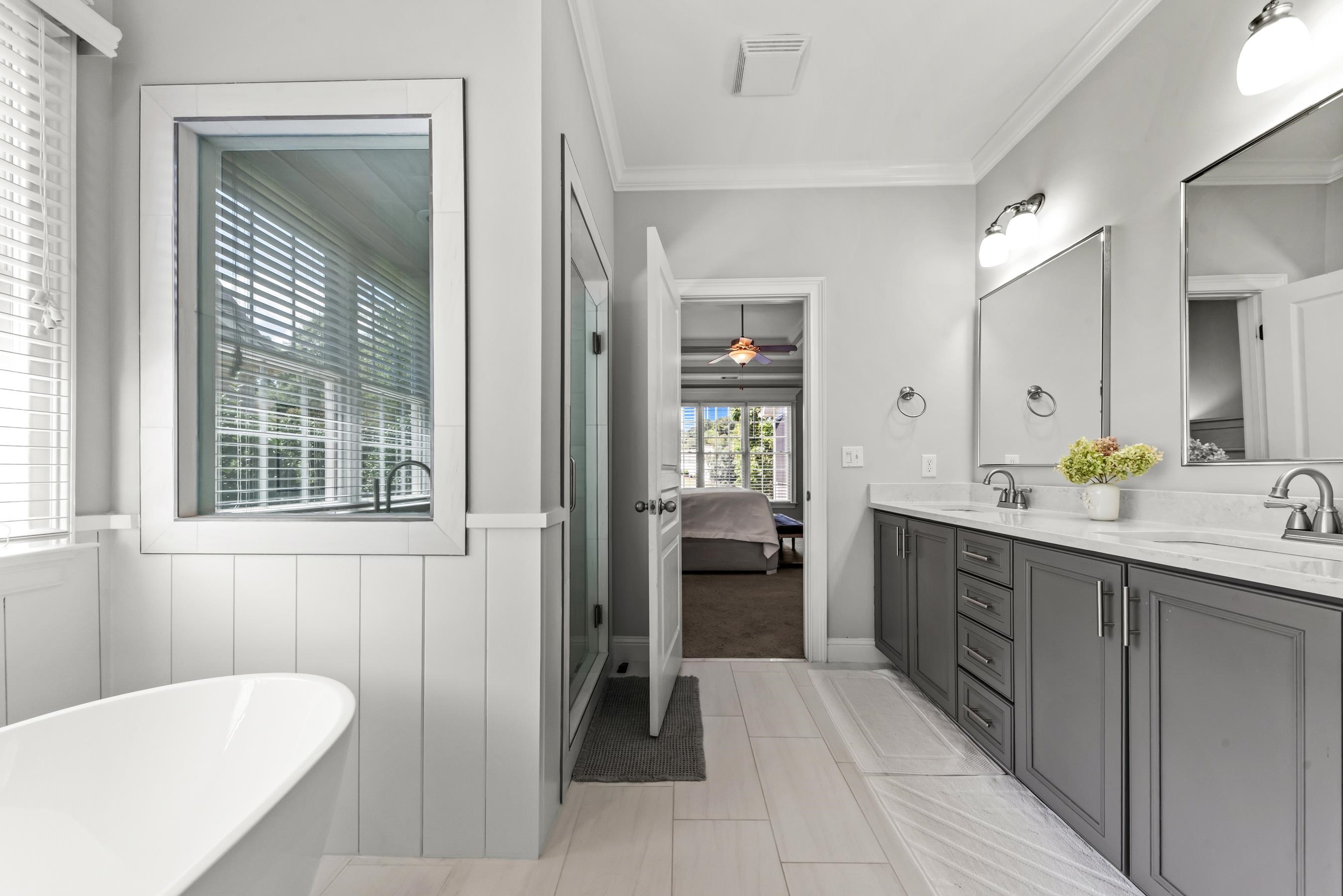 1021 Harbor Loop Property Photo 41