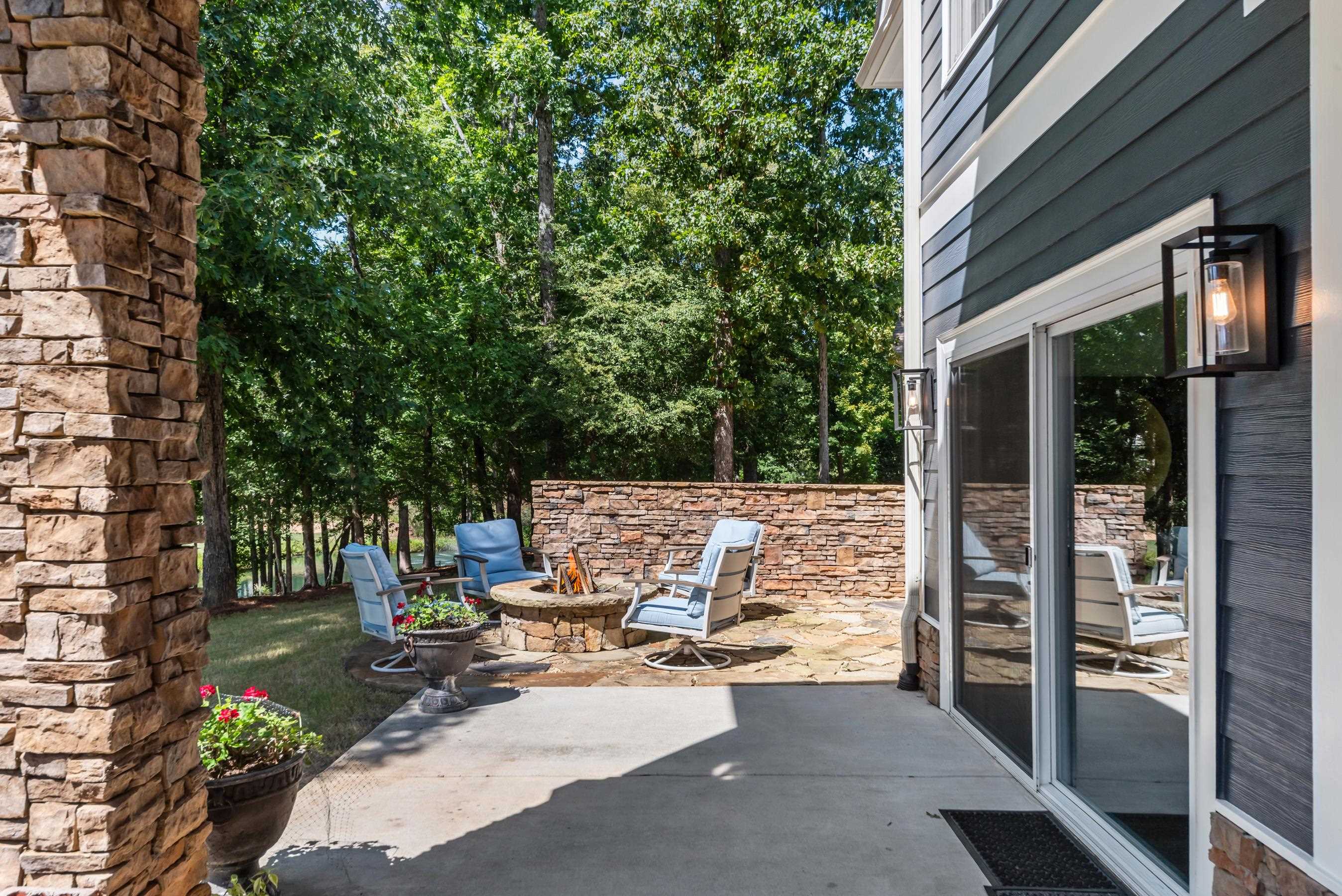 1021 Harbor Loop Property Photo 66