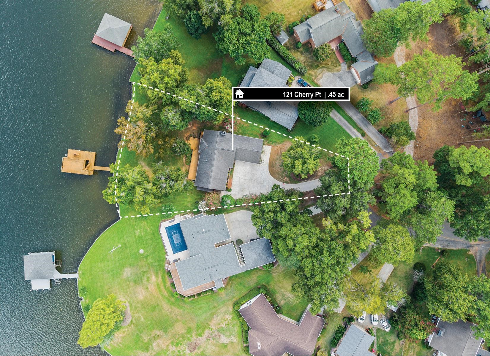 121 Cherry Point Property Photo 7