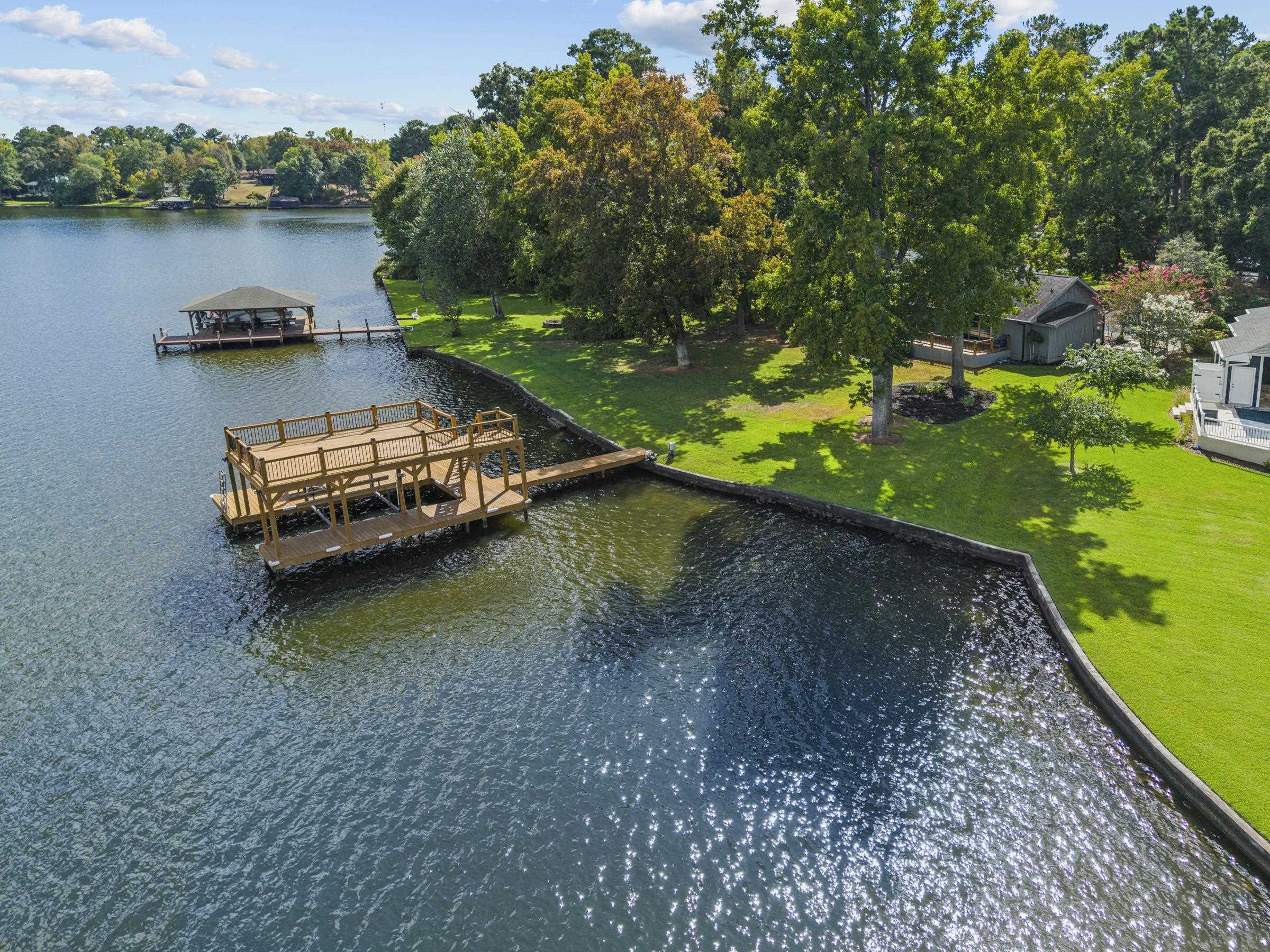 121 Cherry Point Property Photo 22