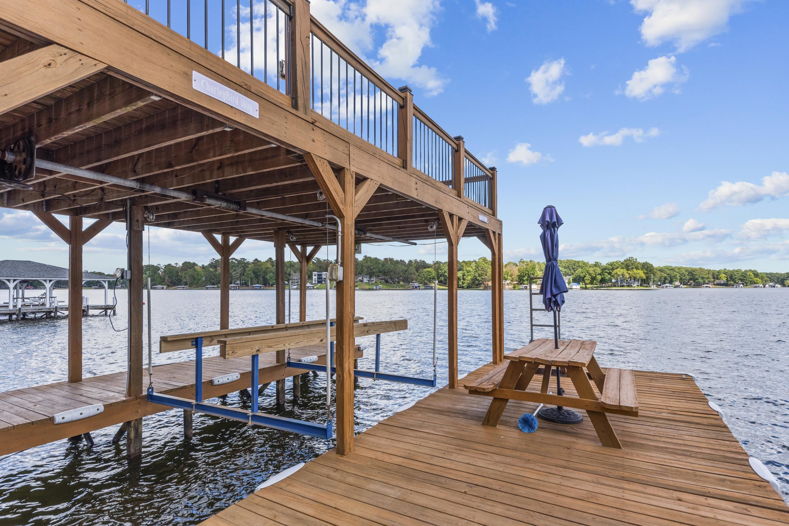 121 Cherry Point Property Photo 45