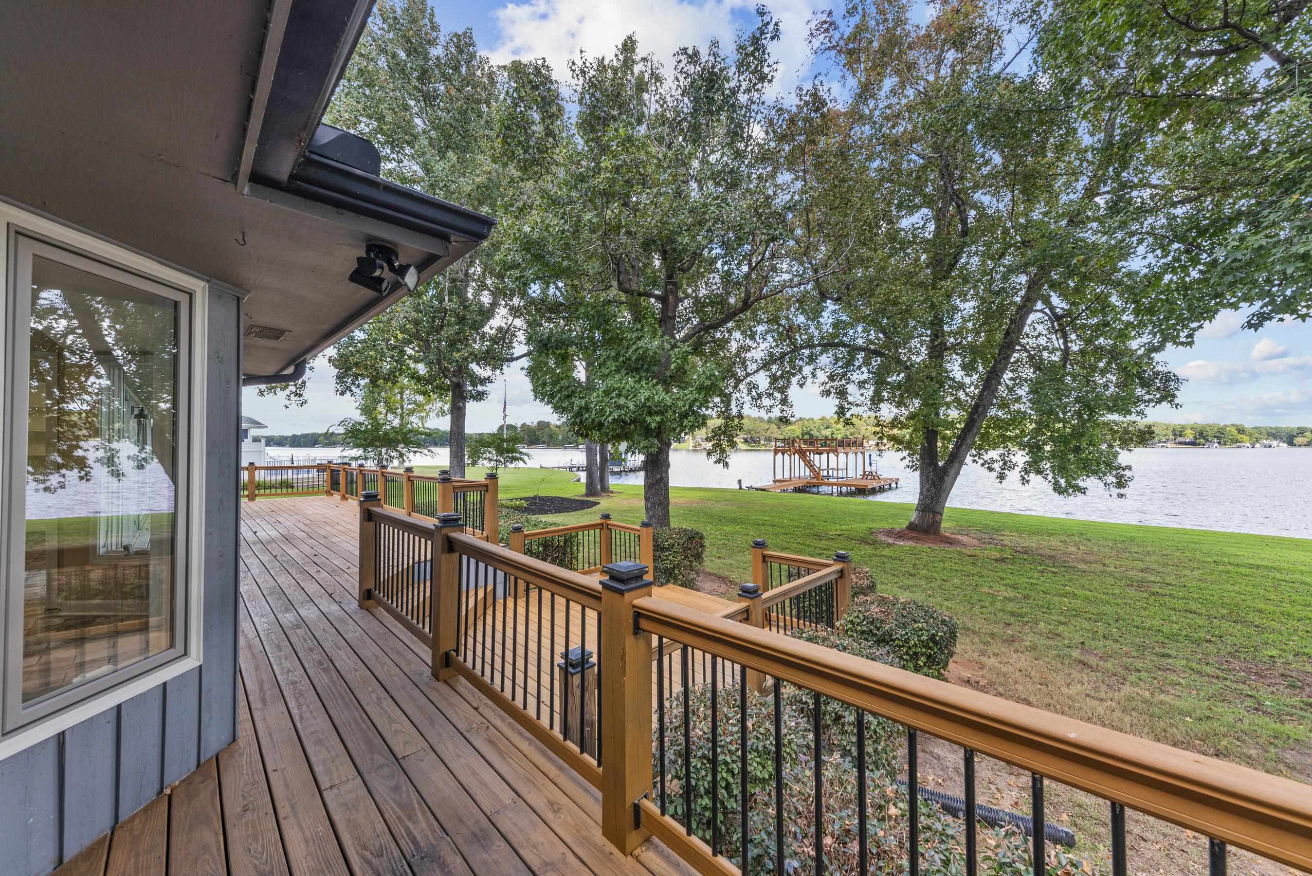 121 Cherry Point Property Photo 53