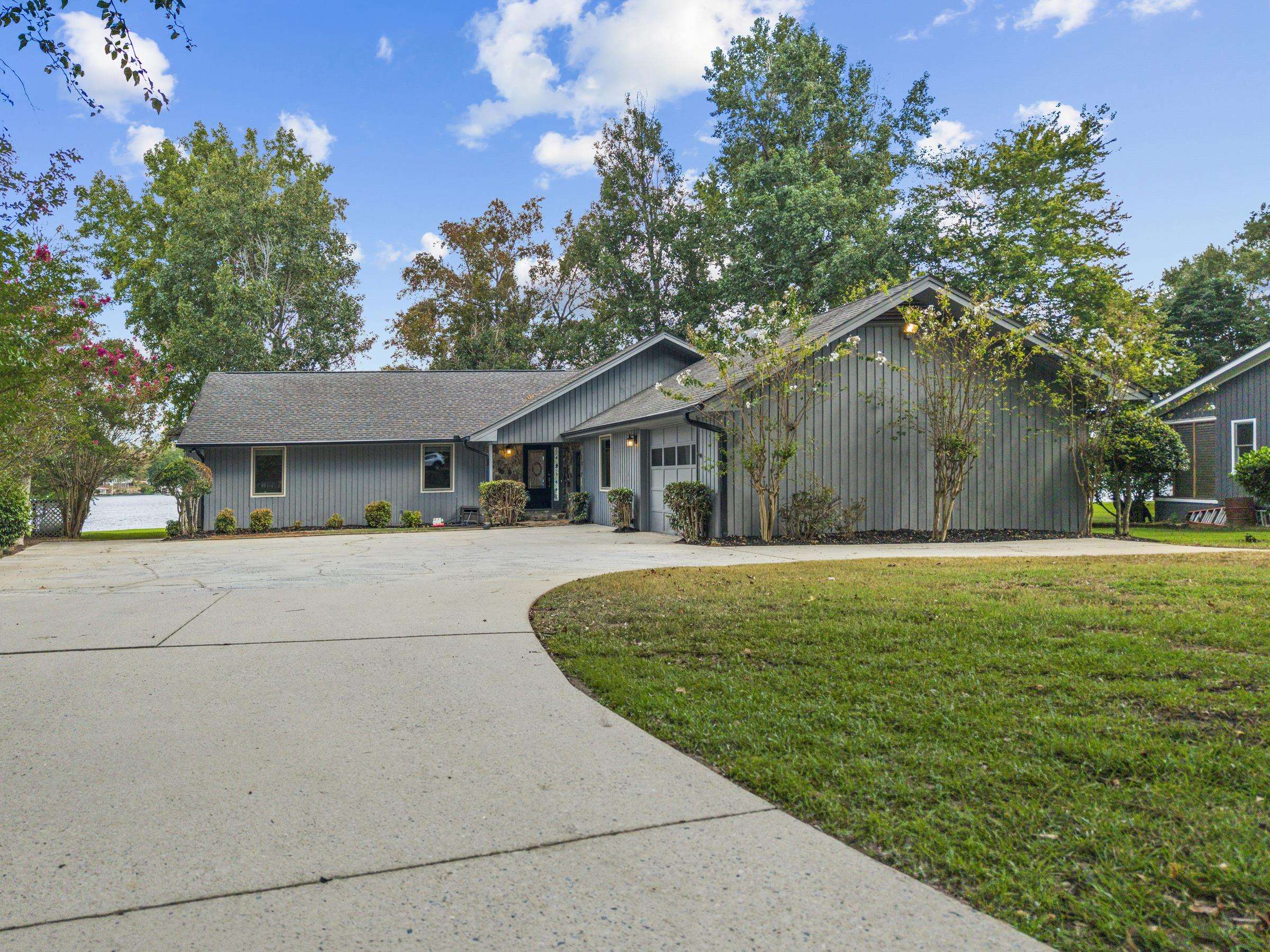 121 Cherry Point Property Photo 54