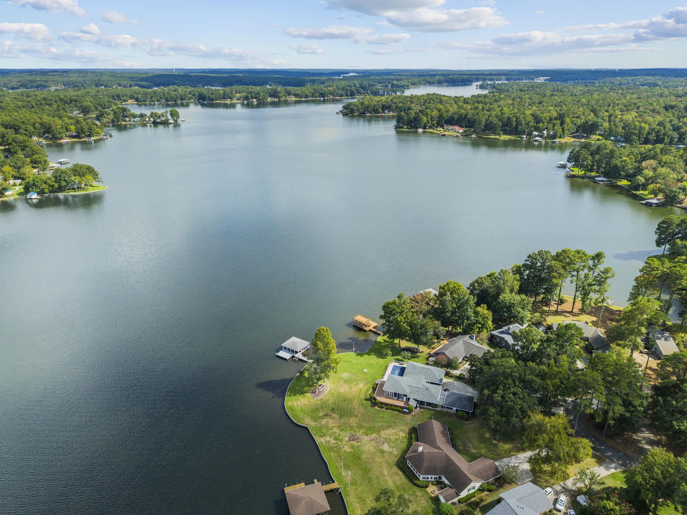 121 Cherry Point Property Photo 65