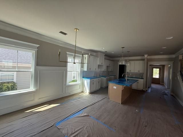 1050 Bridle Trail Property Photo 9
