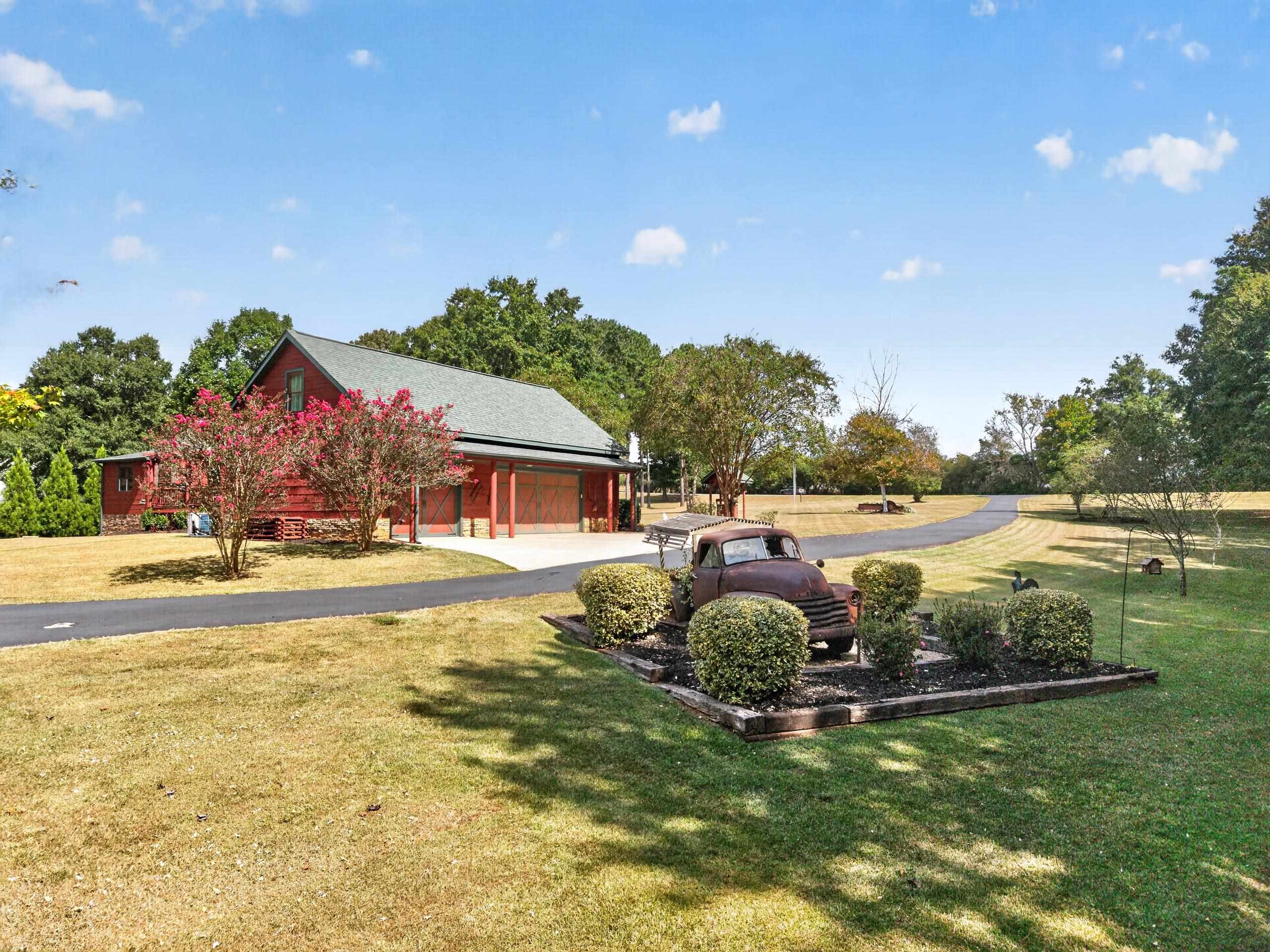 2030 Aqua Road Property Photo 8