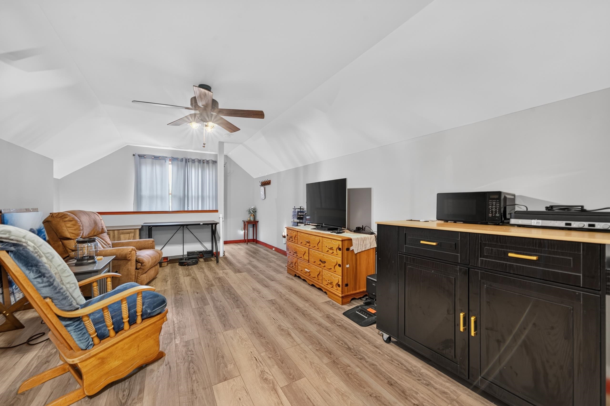 2030 Aqua Road Property Photo 49