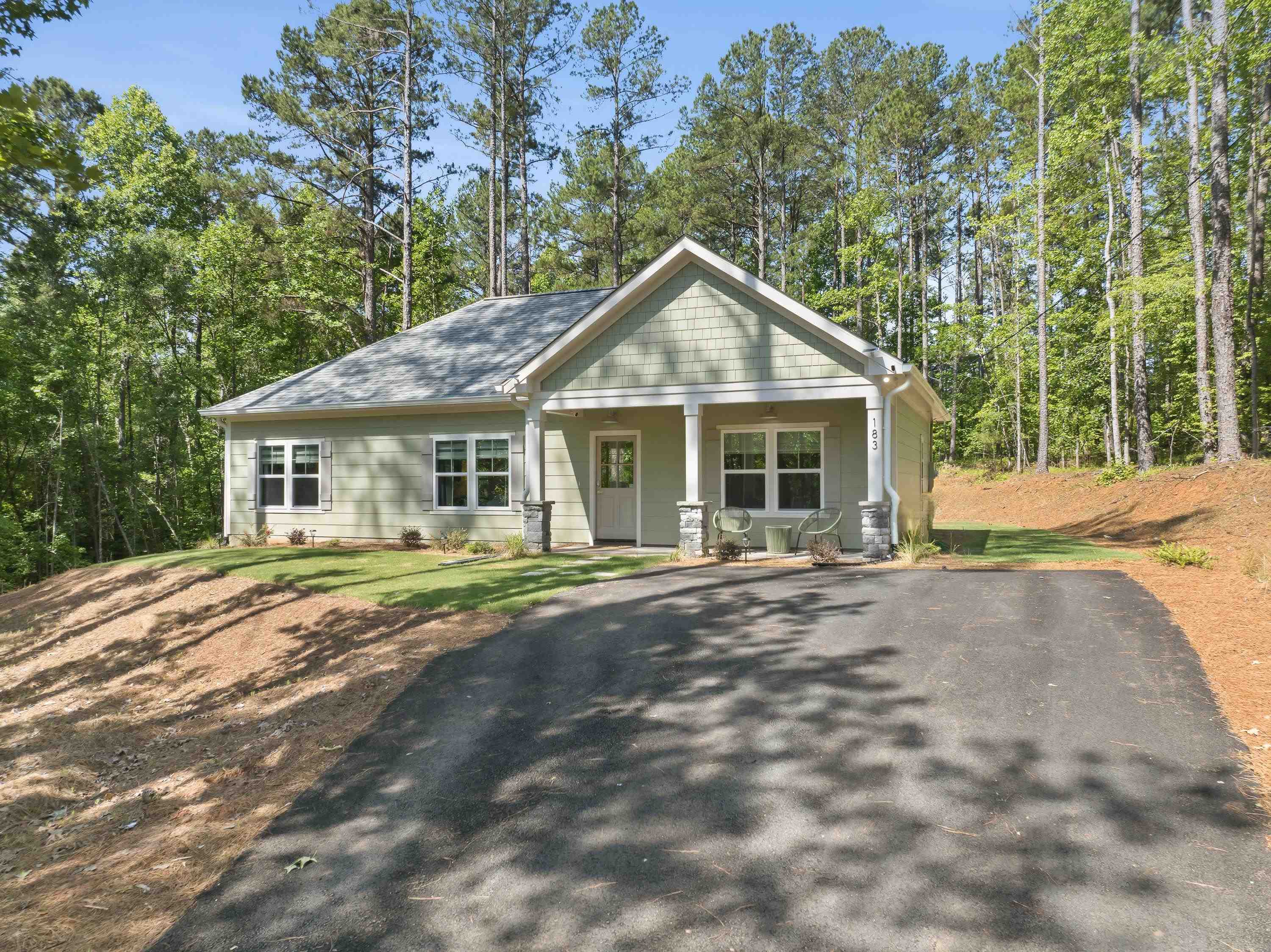 183 Crooked Creek Bay Drive Property Photo 1