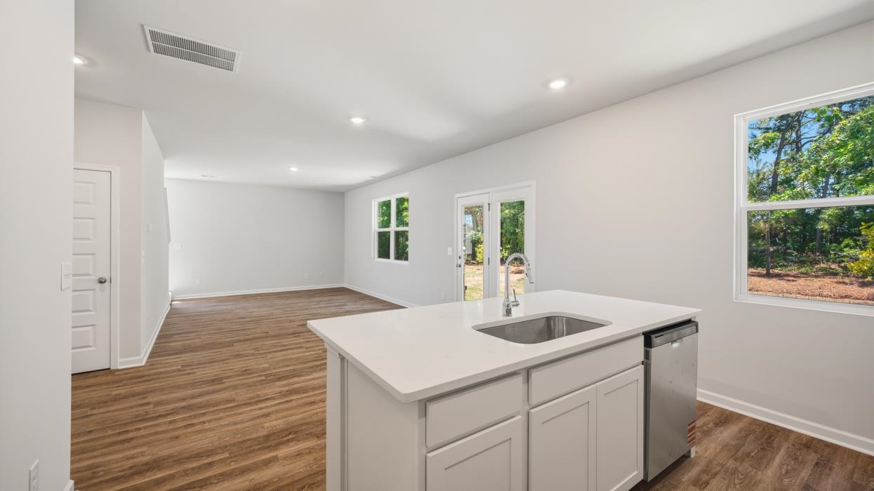 1110 Amerson Street Property Photo 15