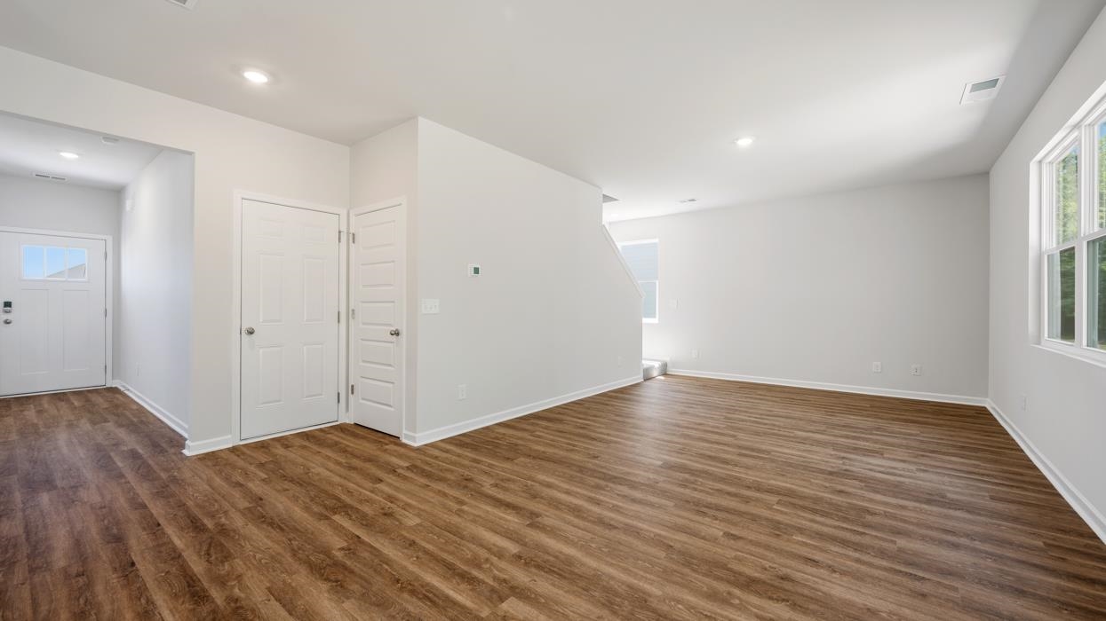 1110 Amerson Street Property Photo 16