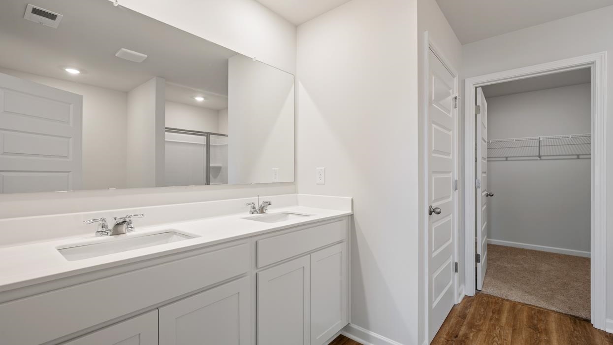 1110 Amerson Street Property Photo 31