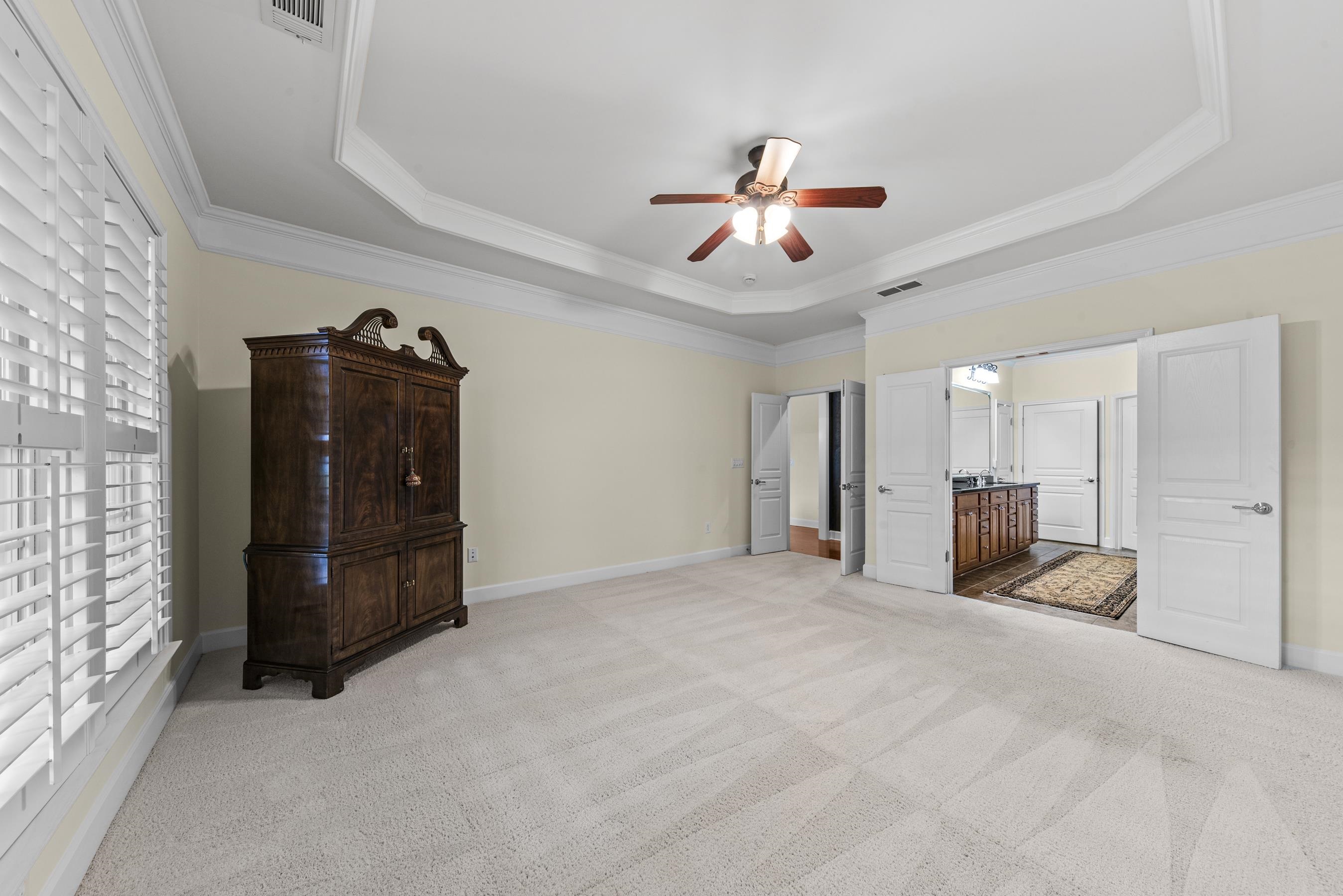 1000 Water Front Road Property Photo 19
