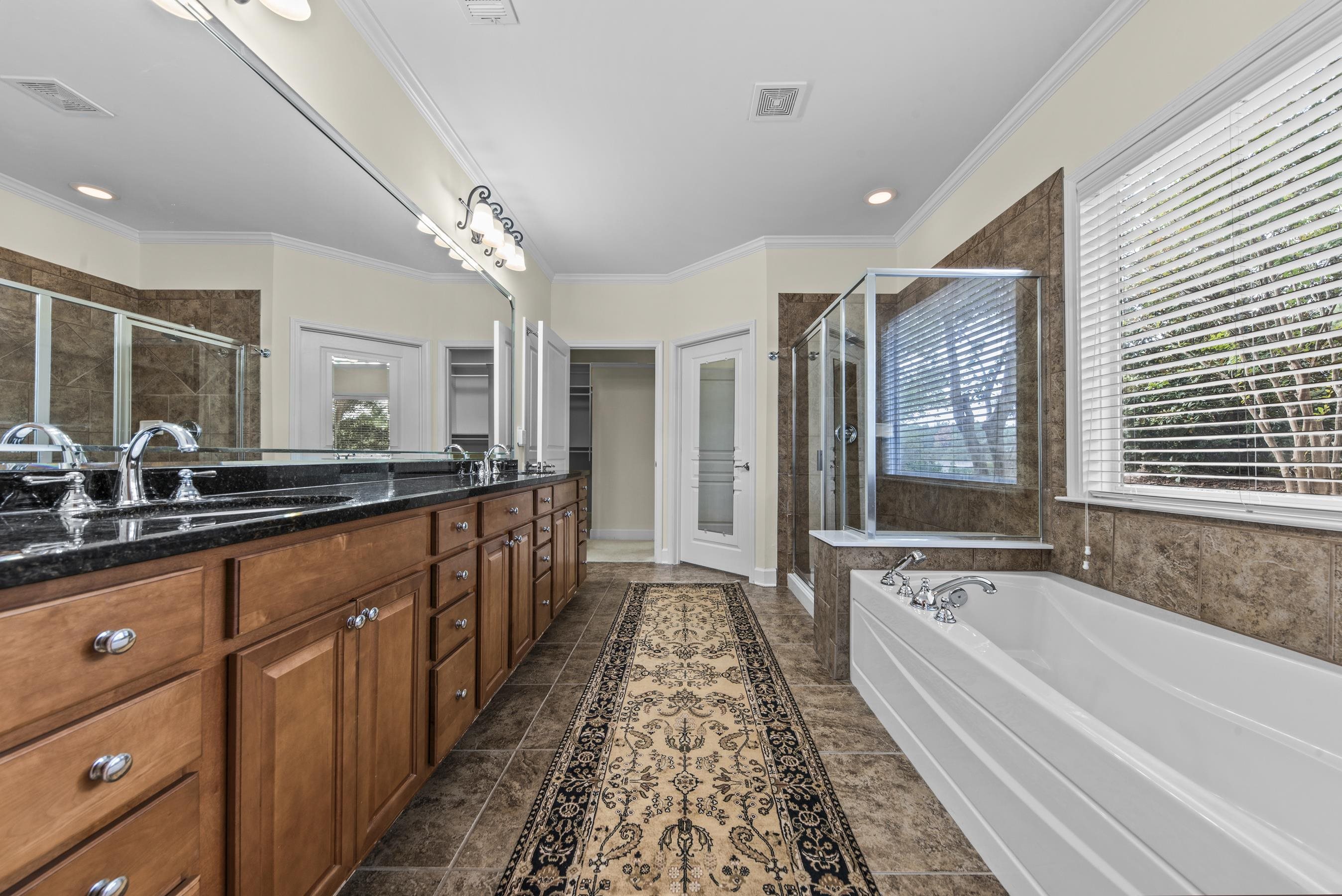 1000 Water Front Road Property Photo 20