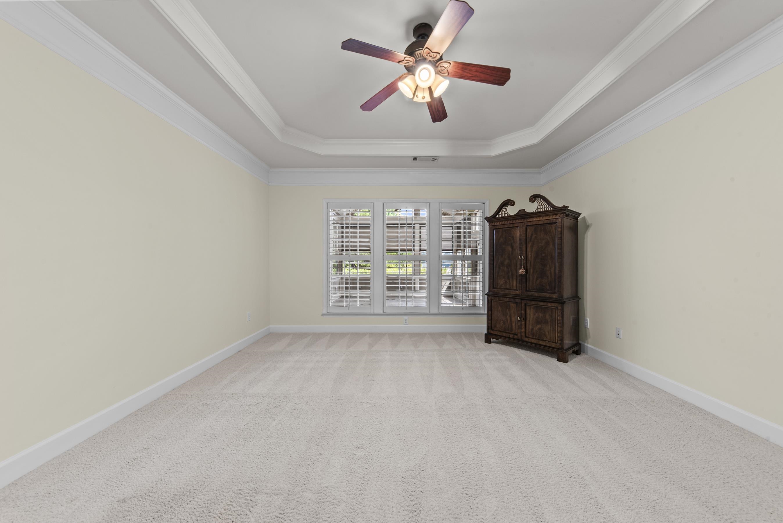 1000 Water Front Road Property Photo 23