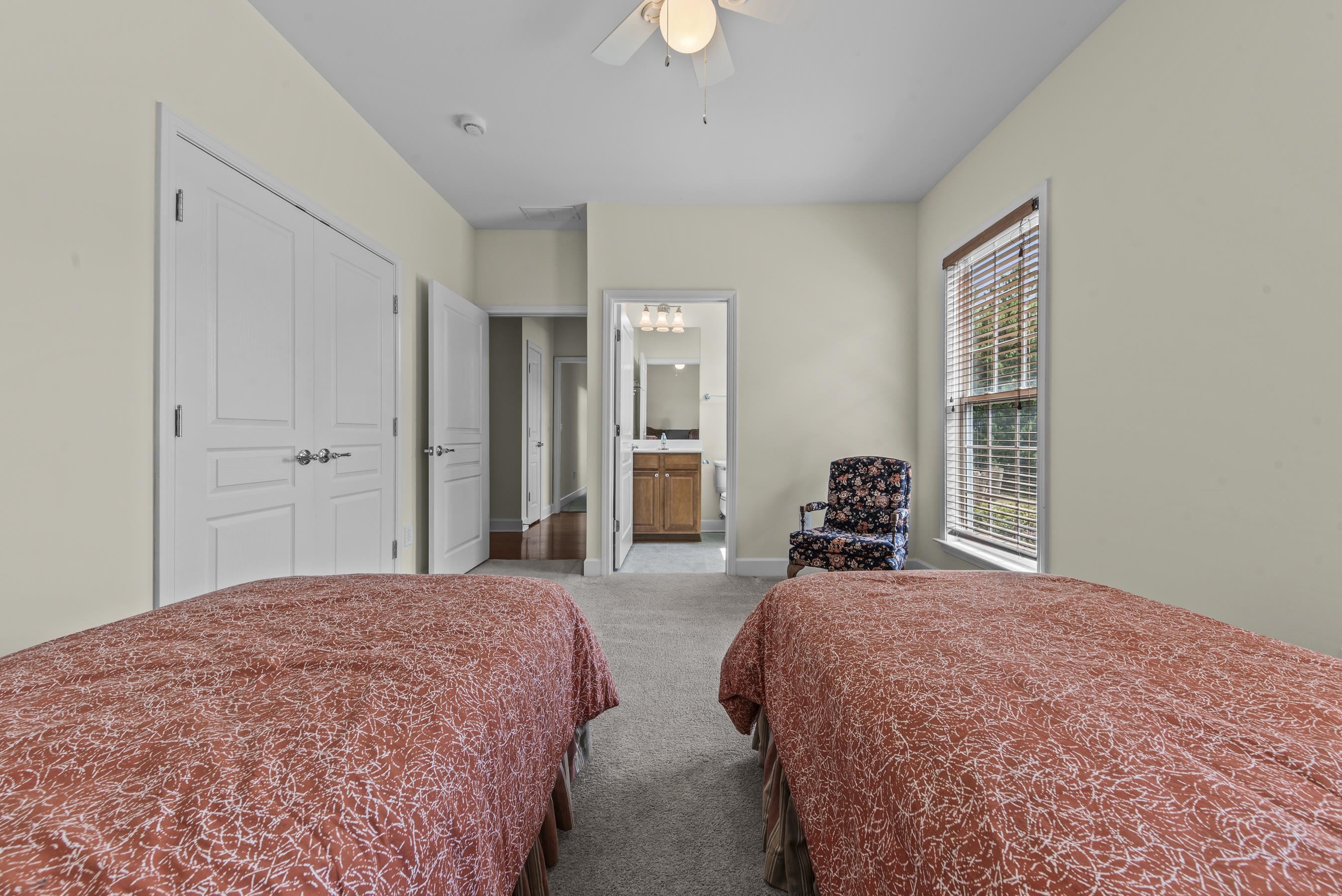 1000 Water Front Road Property Photo 28