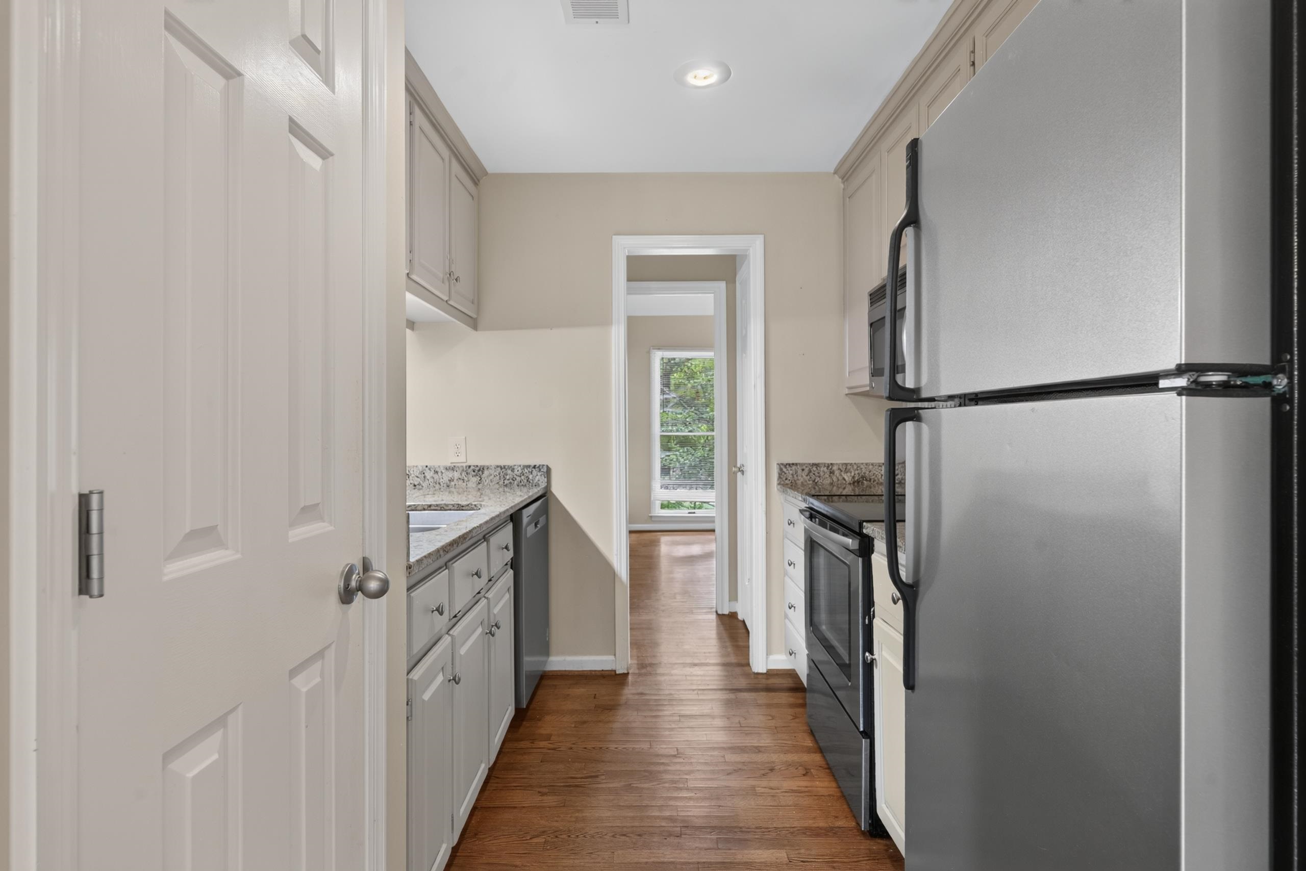 1050 Cupp Lane Property Photo 16