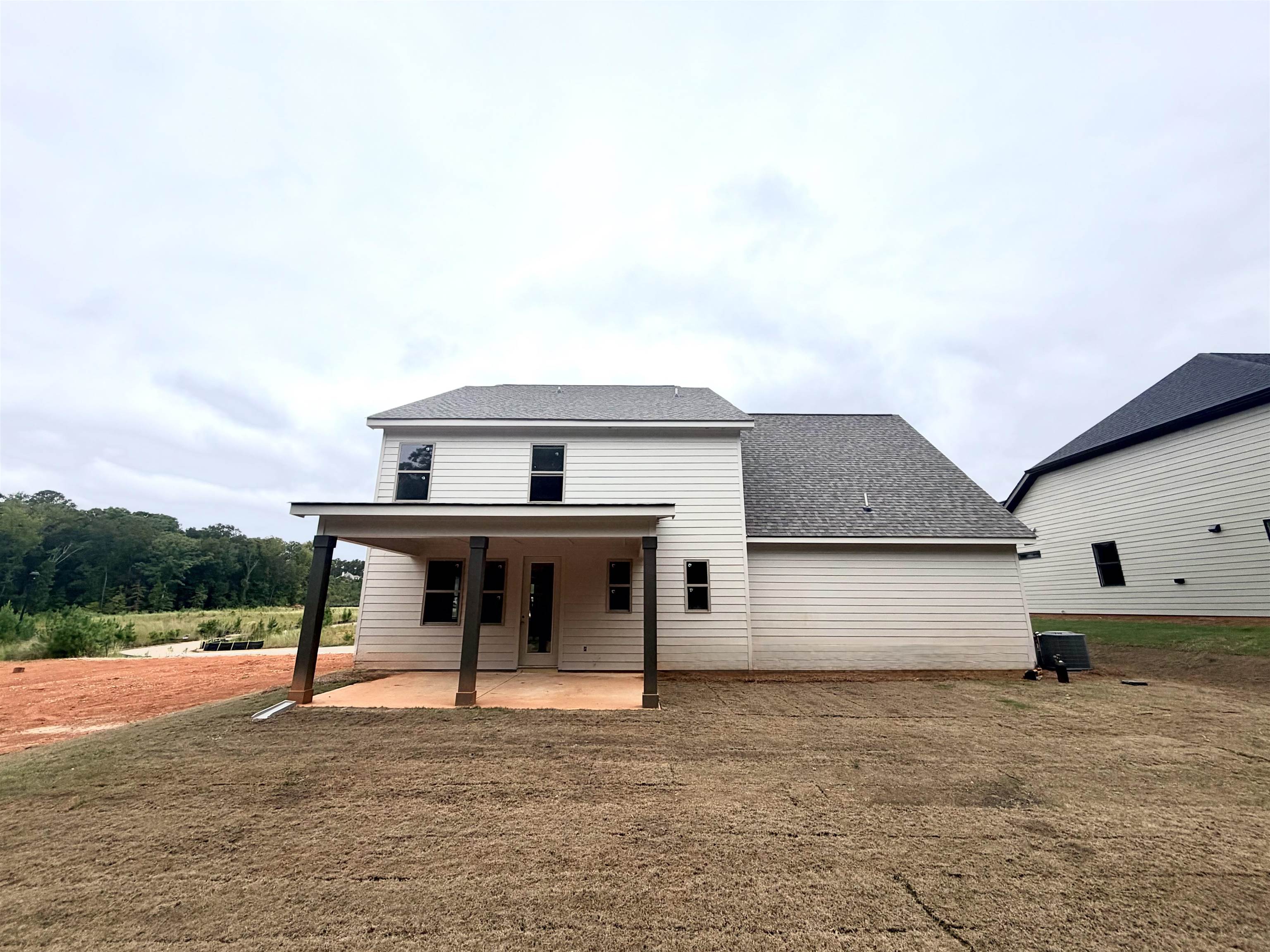 1440 Legend Dr Property Photo 5
