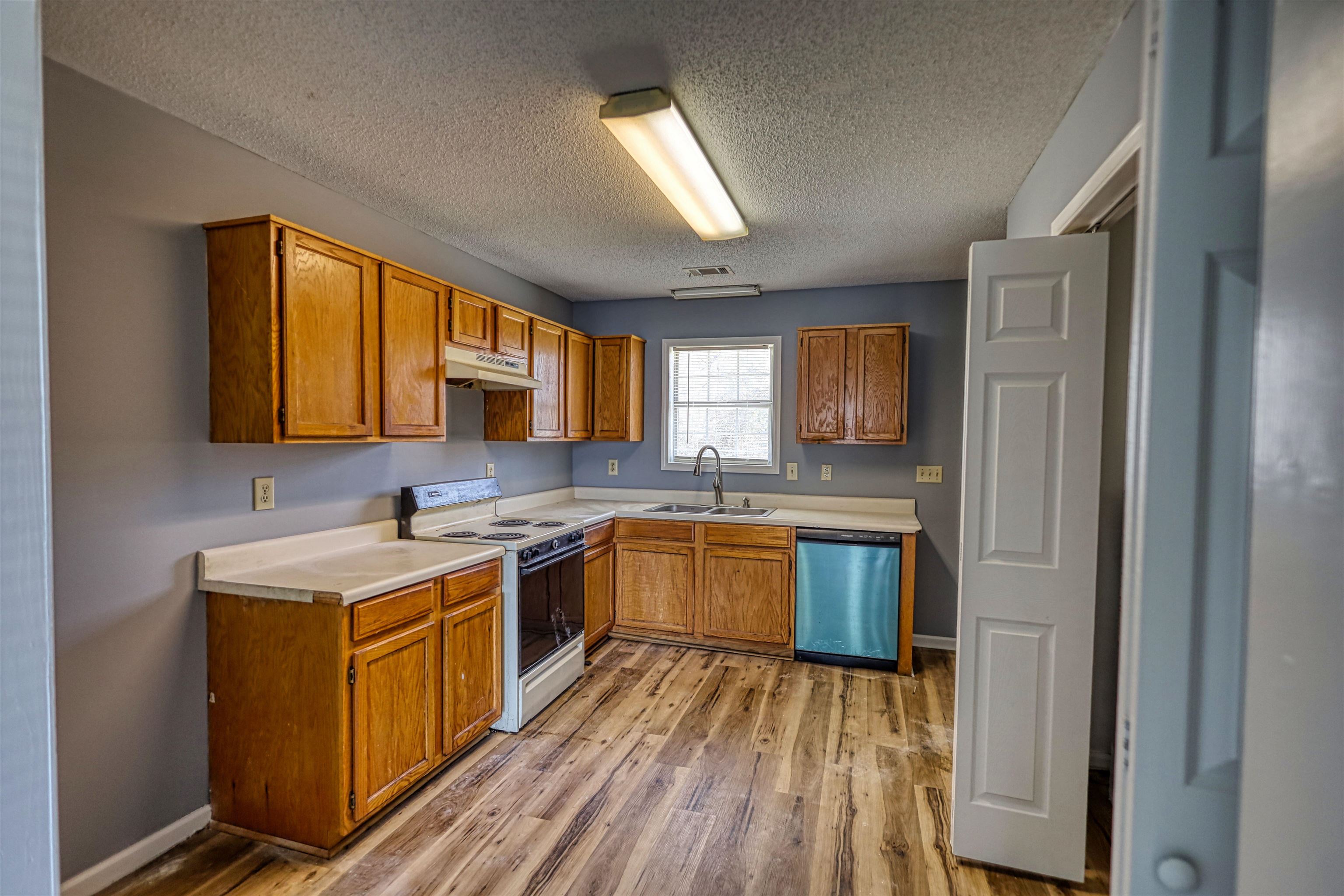2313 Ne Laura Court Property Photo 10
