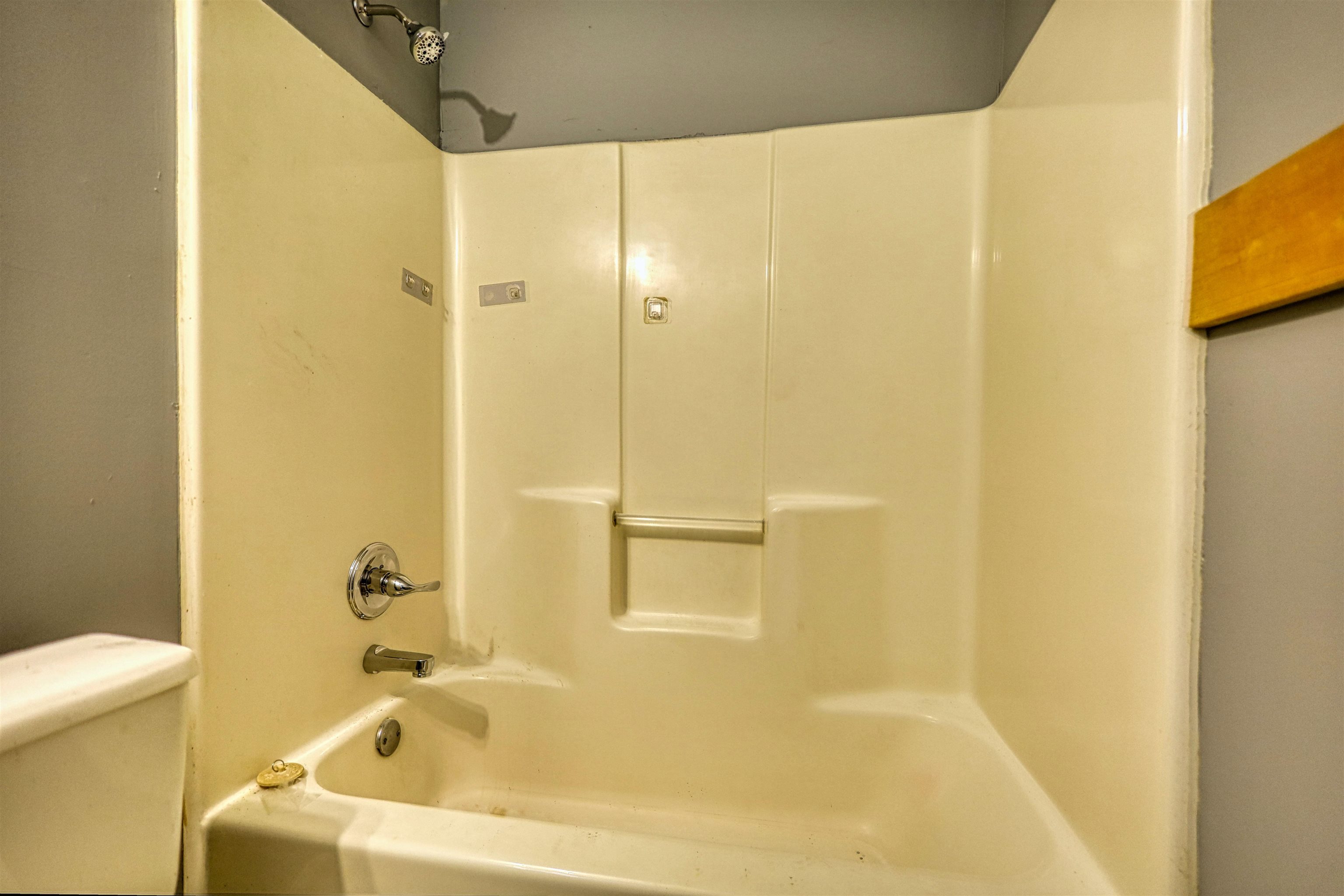 2313 Ne Laura Court Property Photo 21