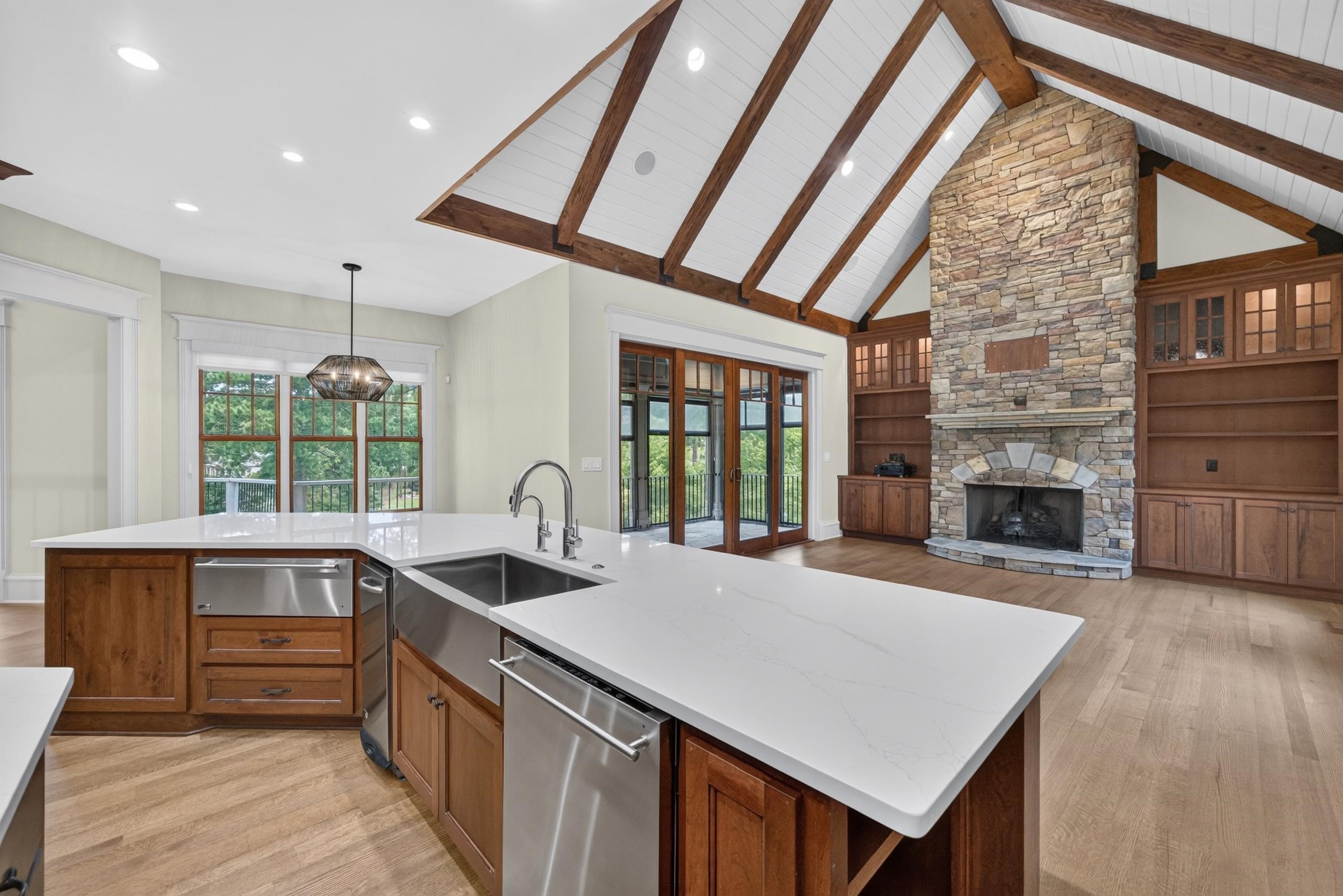 1611 Pine Grove Road Property Photo 16