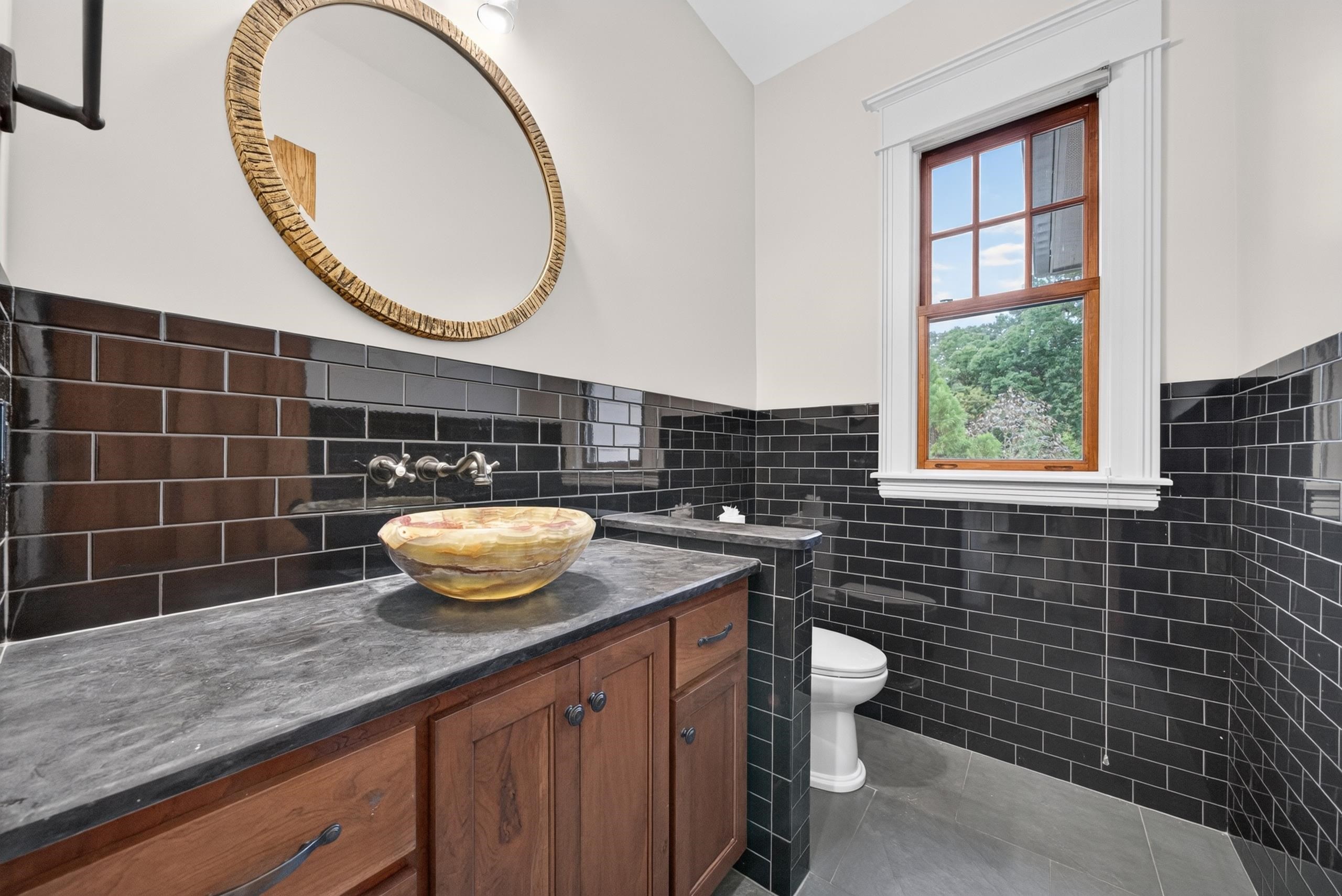 1611 Pine Grove Road Property Photo 23