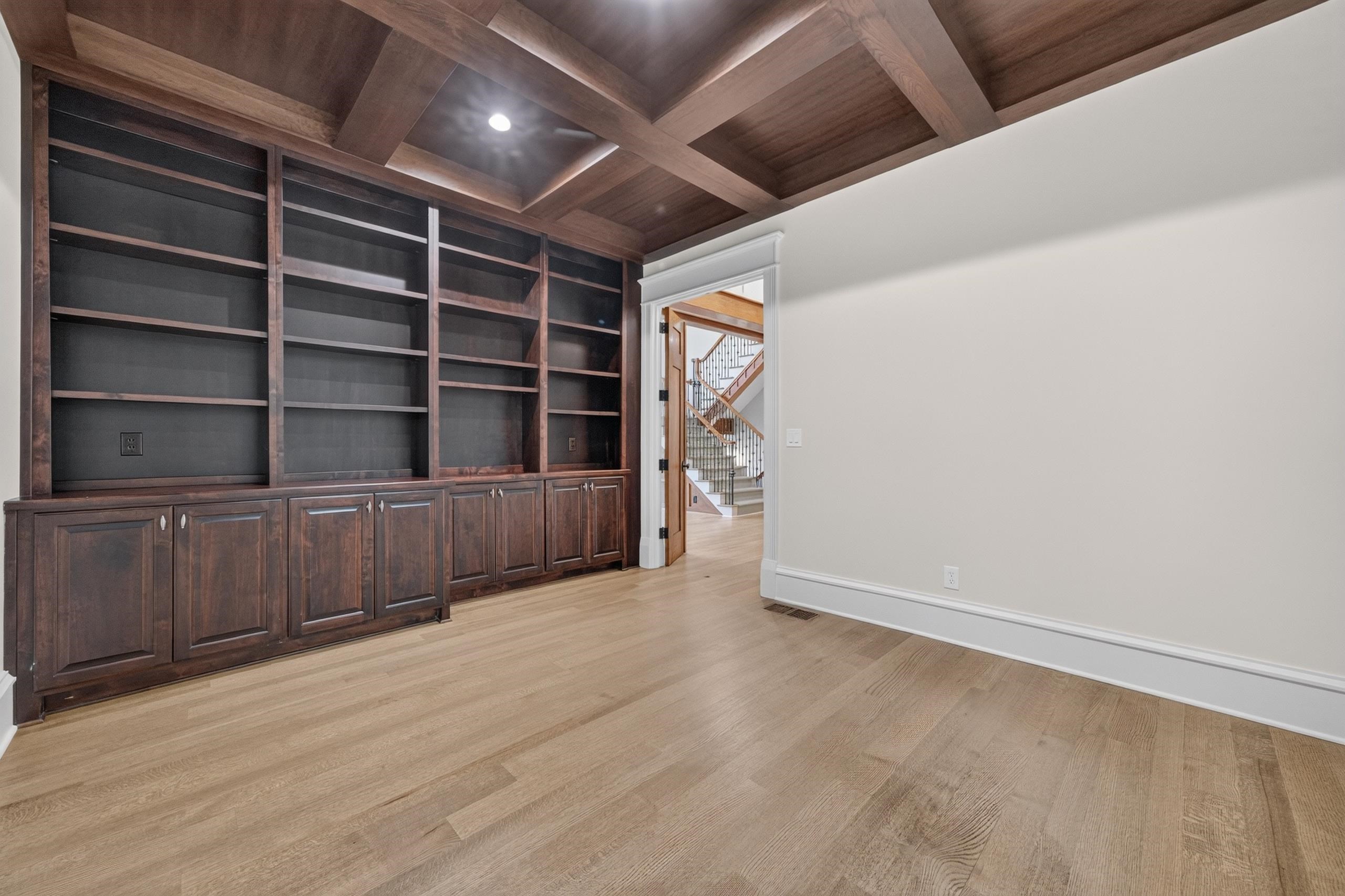 1611 Pine Grove Road Property Photo 24