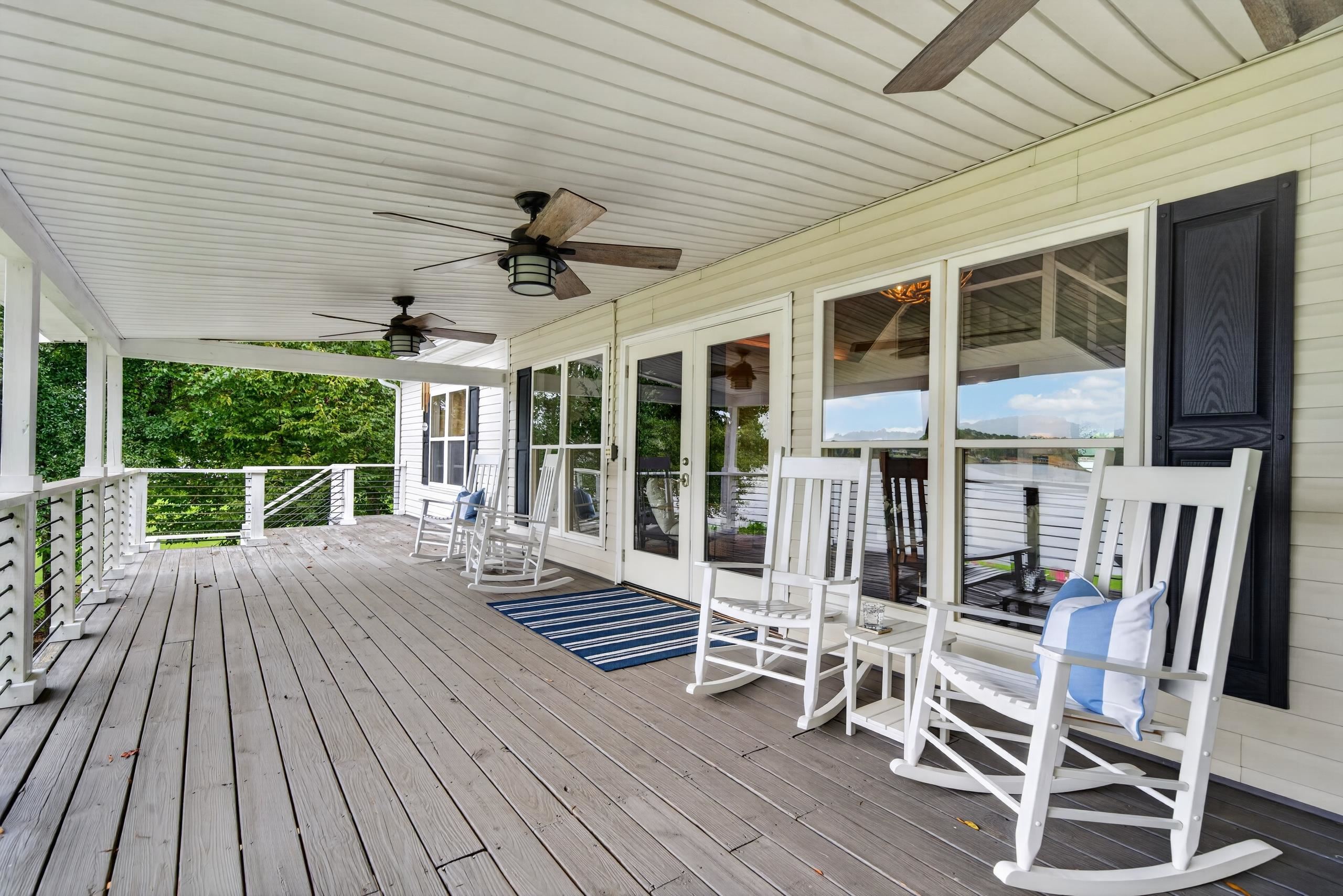 332 Rockville Springs Drive Property Photo 42
