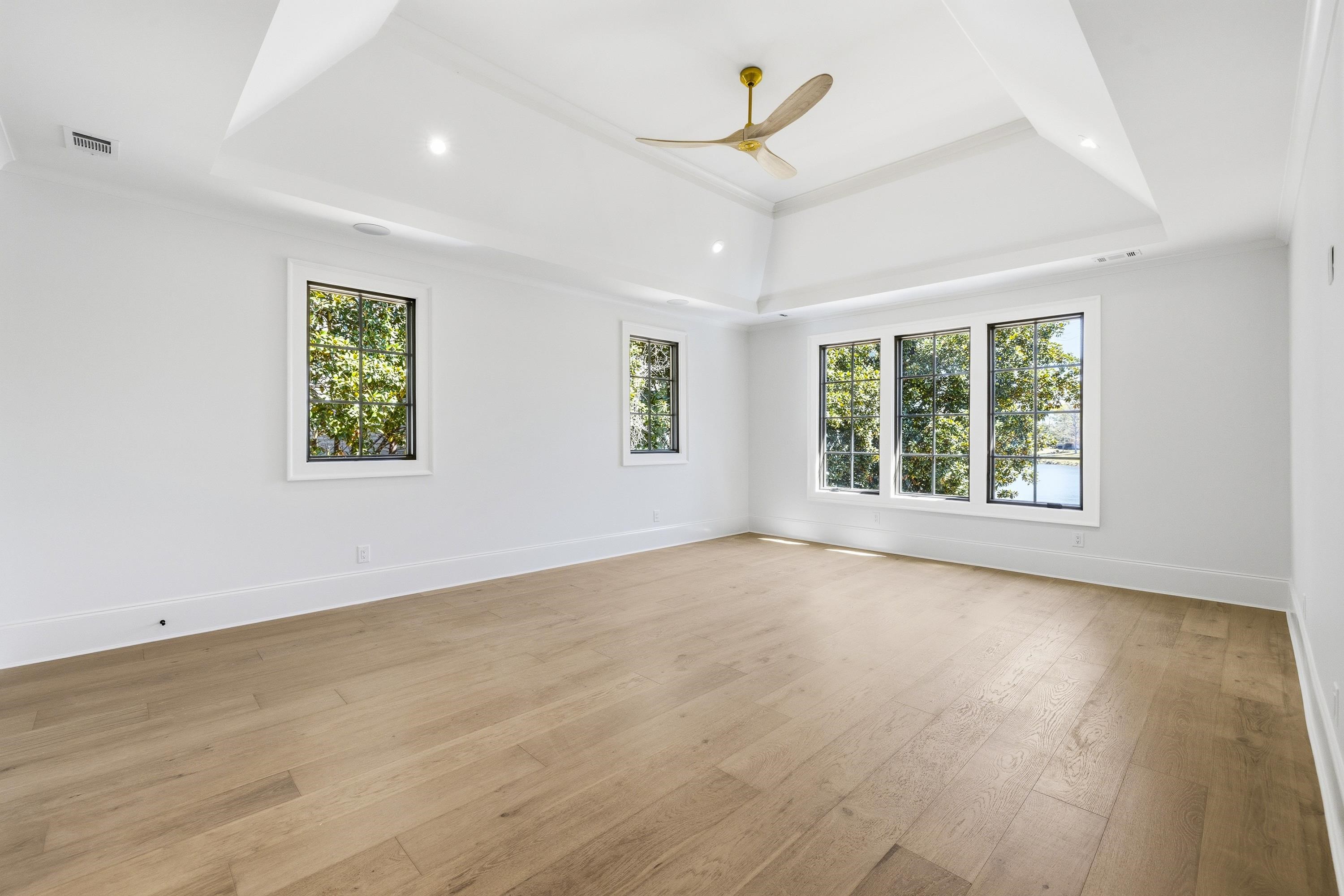 136 Barrington Hall Drive Property Photo 24