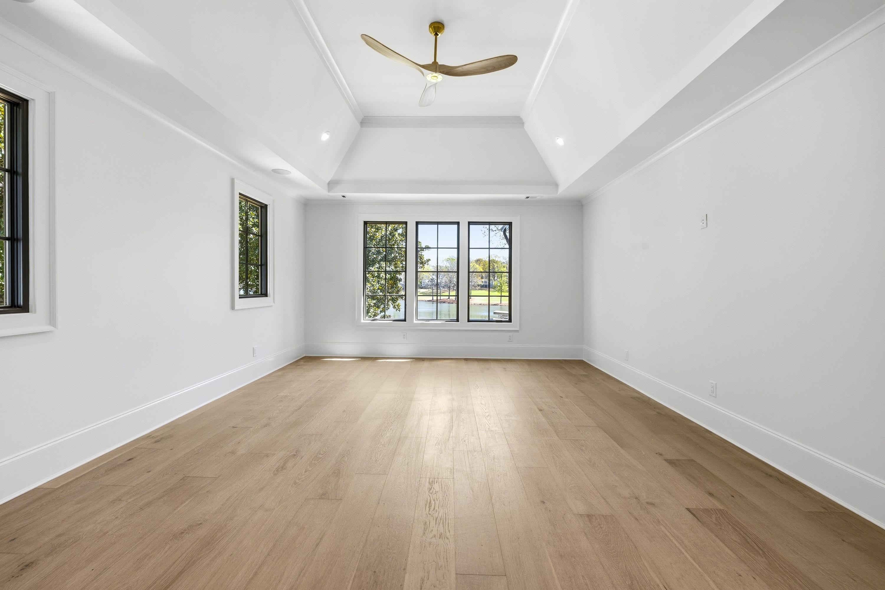 136 Barrington Hall Drive Property Photo 25