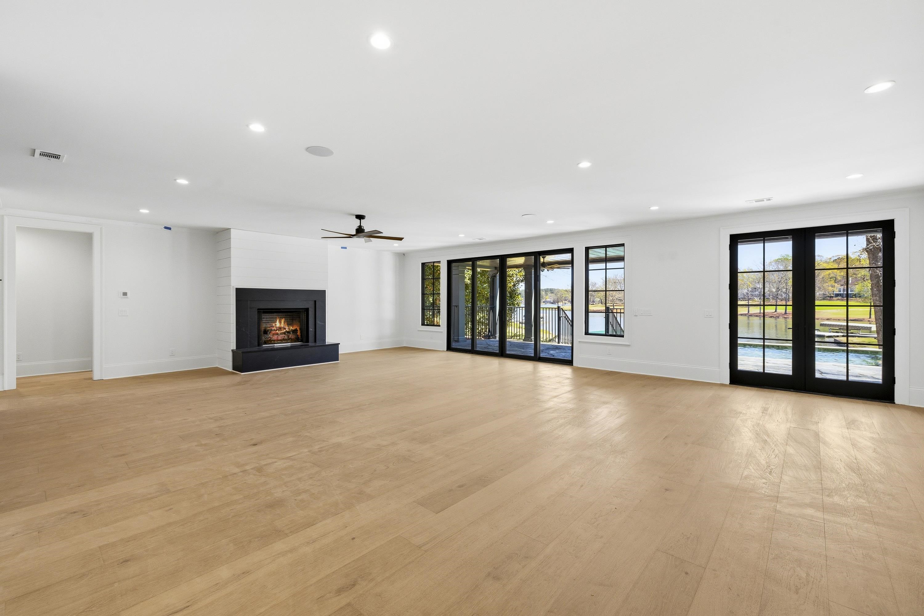 136 Barrington Hall Drive Property Photo 38