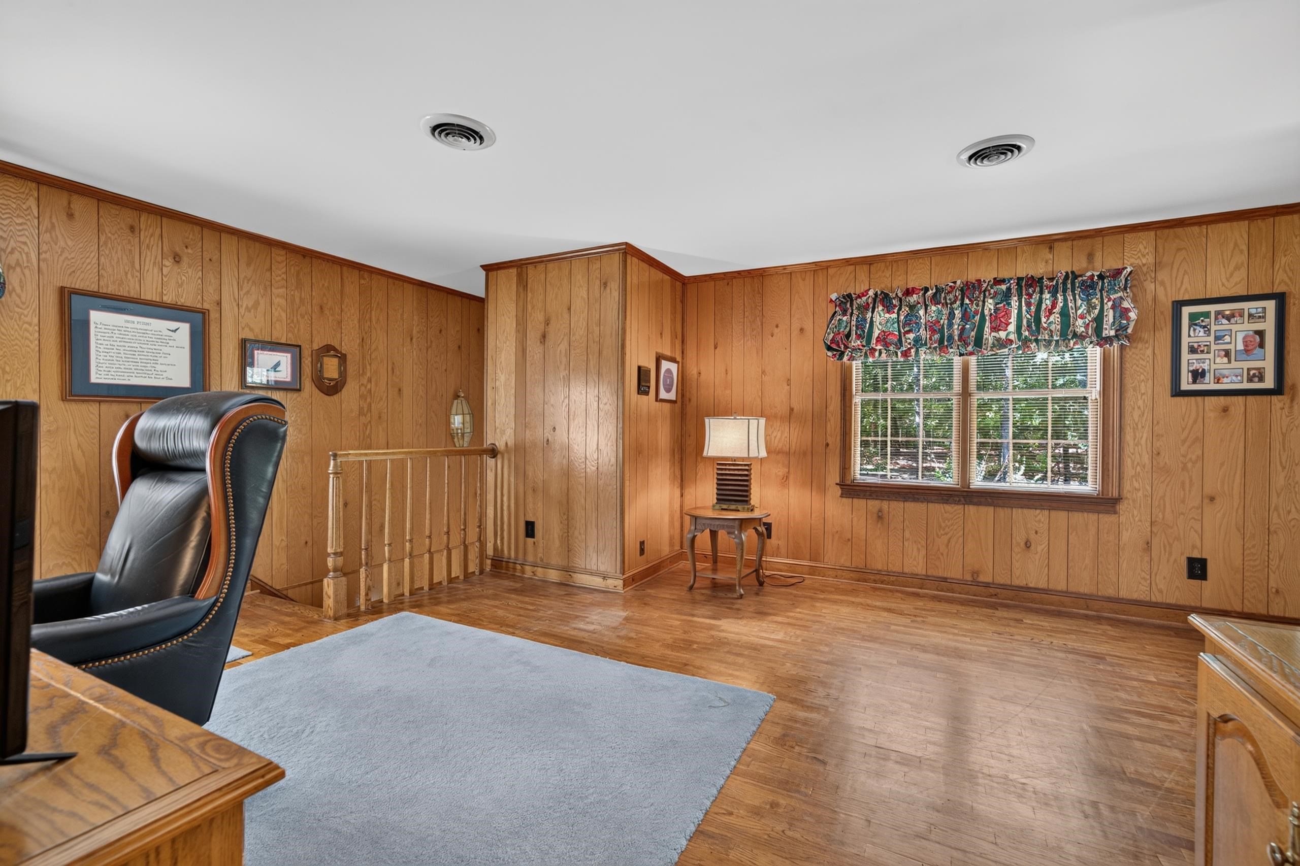 100 Bradford Drive Property Photo 33