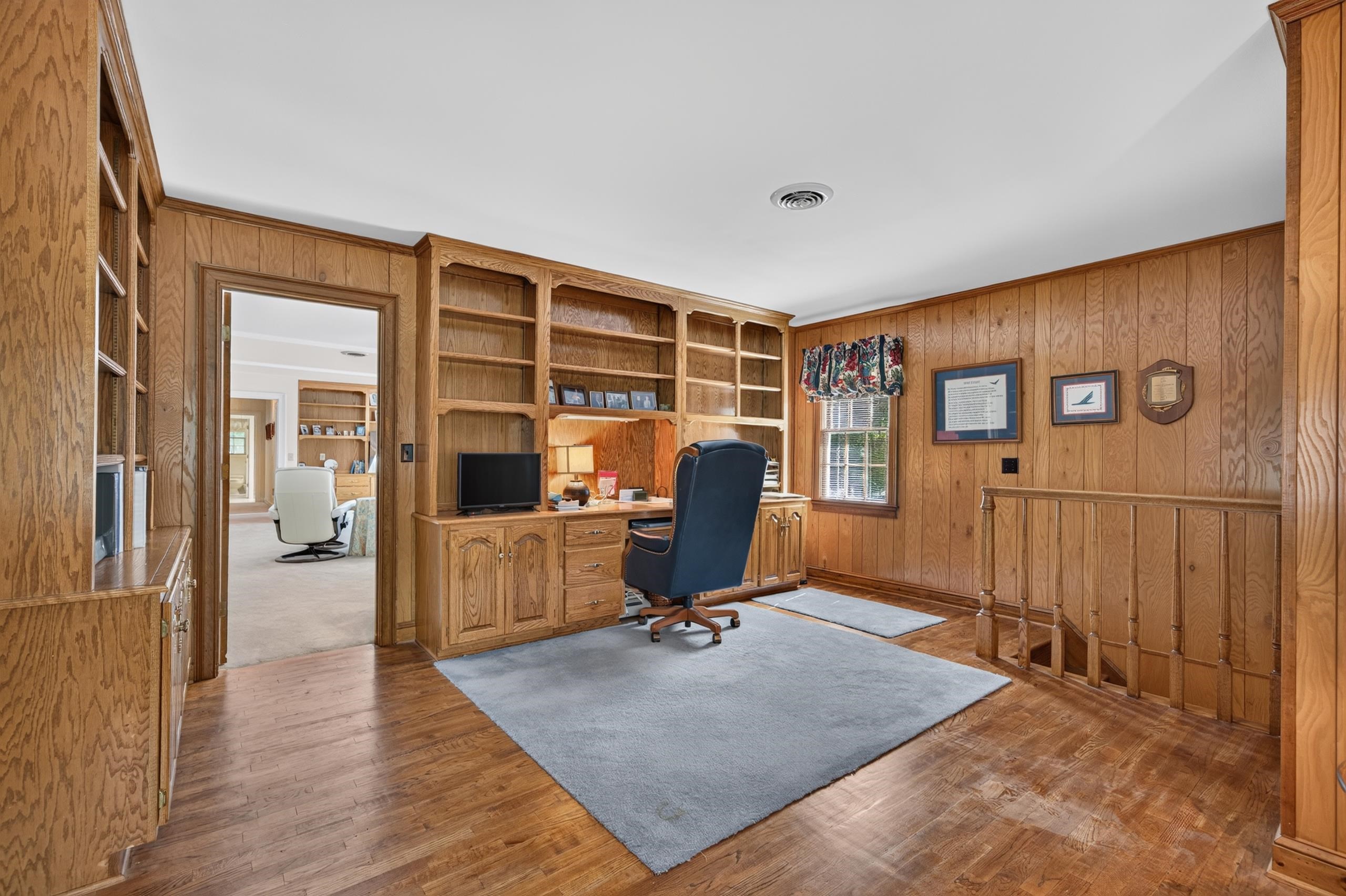 100 Bradford Drive Property Photo 34